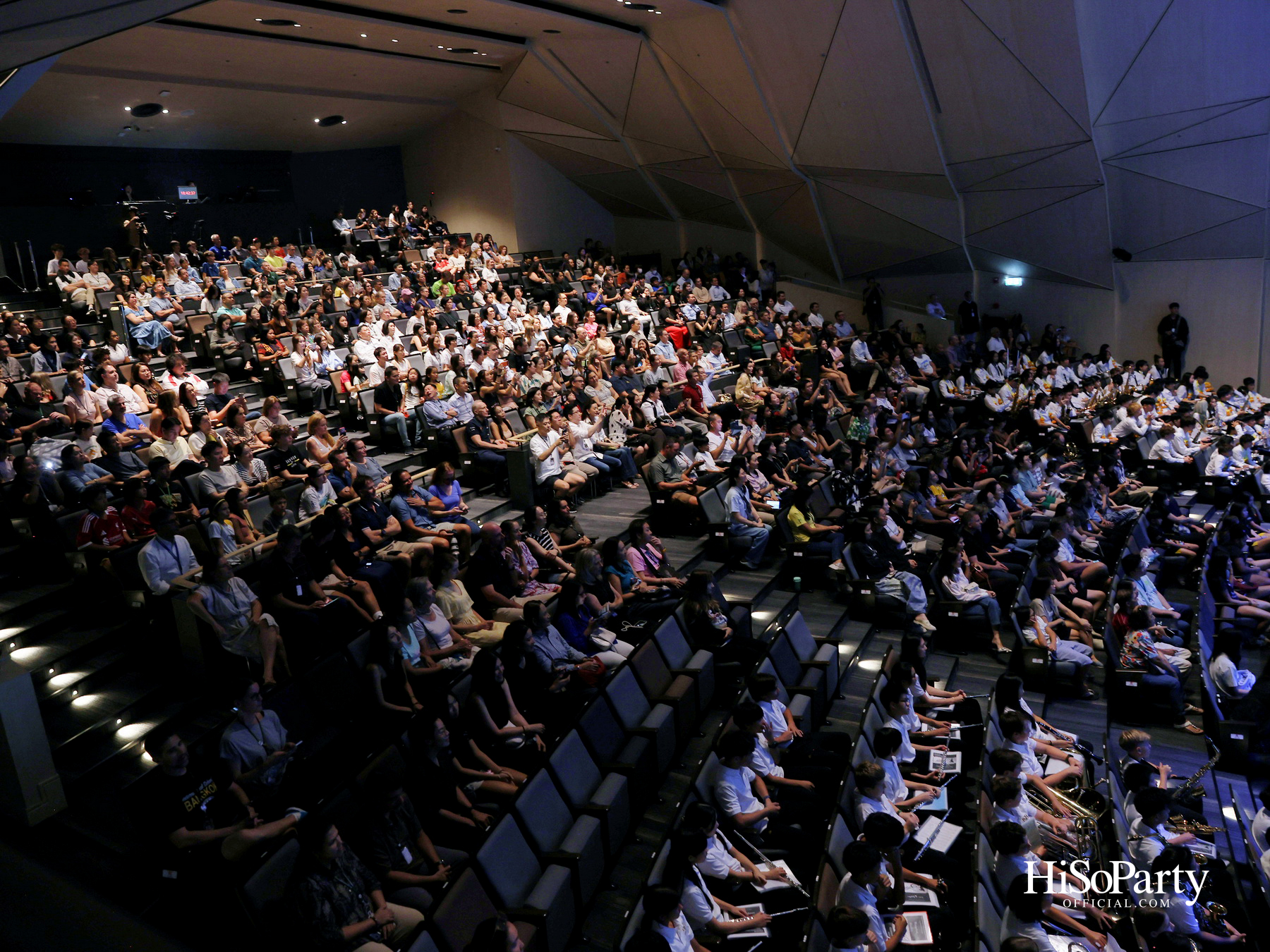 ‘Rhythms on the Rise’ ค่ำคืนแห่งบทเพลงและพลังทางดนตรีจาก ISB Middle School Bands