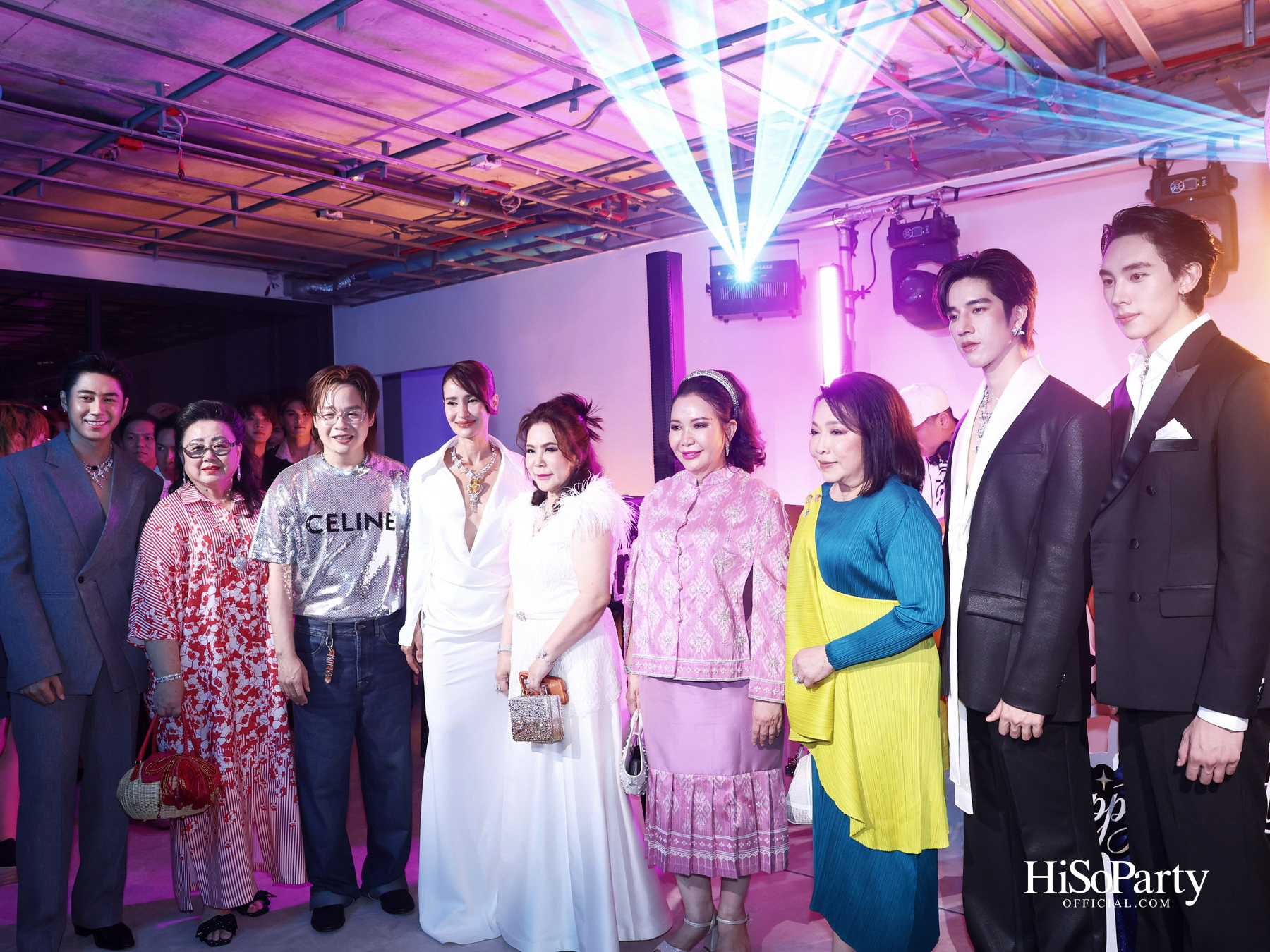Beauty Gems, TQM และ ALTITUDE จัดงาน ‘The Extravaganza of Gems’ เปิดตัว ONE RESIDENCE CHAROENKRUNG พร้อมร่วมฉลองวันเกิด คุณหนึ่ง - สุริยน