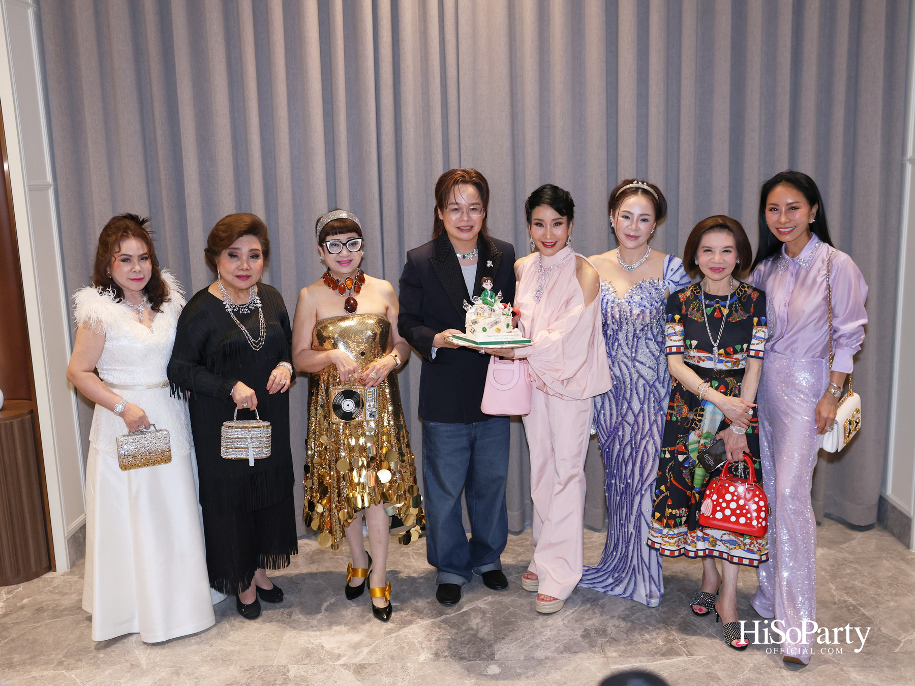 Beauty Gems, TQM และ ALTITUDE จัดงาน ‘The Extravaganza of Gems’ เปิดตัว ONE RESIDENCE CHAROENKRUNG พร้อมร่วมฉลองวันเกิด คุณหนึ่ง - สุริยน