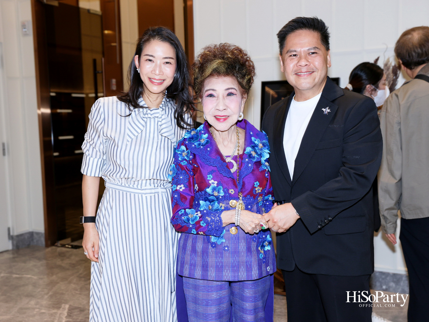 Beauty Gems, TQM และ ALTITUDE จัดงาน ‘The Extravaganza of Gems’ เปิดตัว ONE RESIDENCE CHAROENKRUNG พร้อมร่วมฉลองวันเกิด คุณหนึ่ง - สุริยน