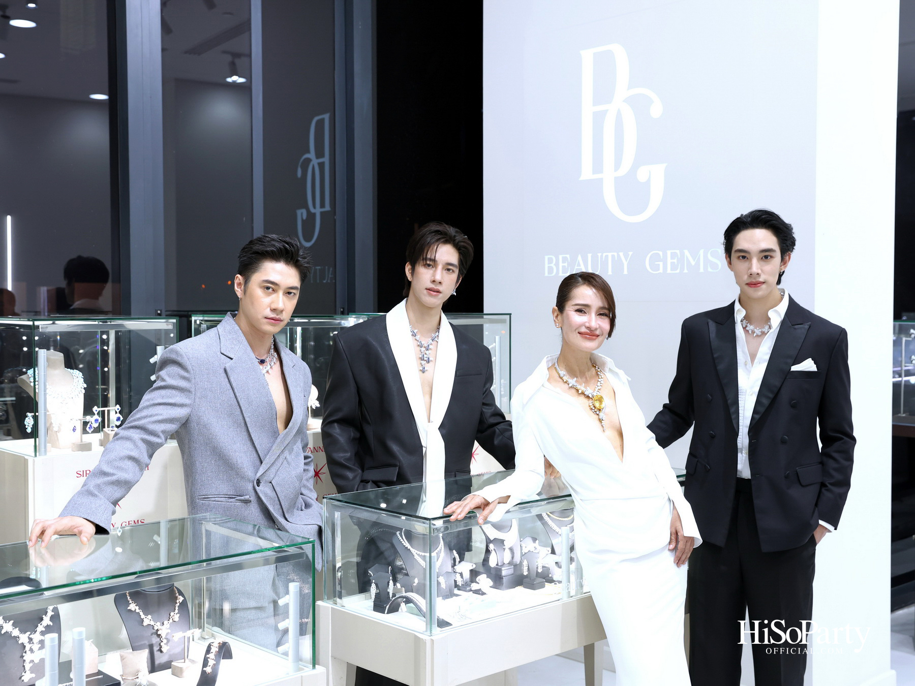 Beauty Gems, TQM และ ALTITUDE จัดงาน ‘The Extravaganza of Gems’ เปิดตัว ONE RESIDENCE CHAROENKRUNG พร้อมร่วมฉลองวันเกิด คุณหนึ่ง - สุริยน