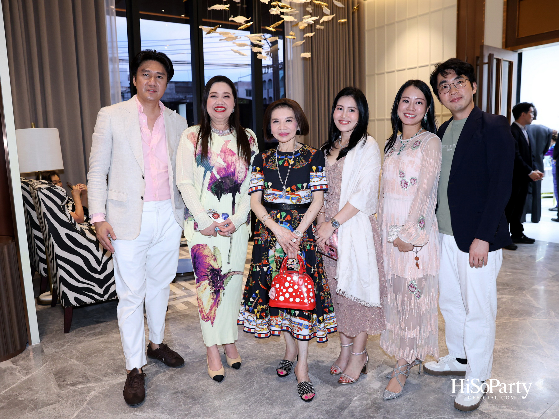 Beauty Gems, TQM และ ALTITUDE จัดงาน ‘The Extravaganza of Gems’ เปิดตัว ONE RESIDENCE CHAROENKRUNG พร้อมร่วมฉลองวันเกิด คุณหนึ่ง - สุริยน