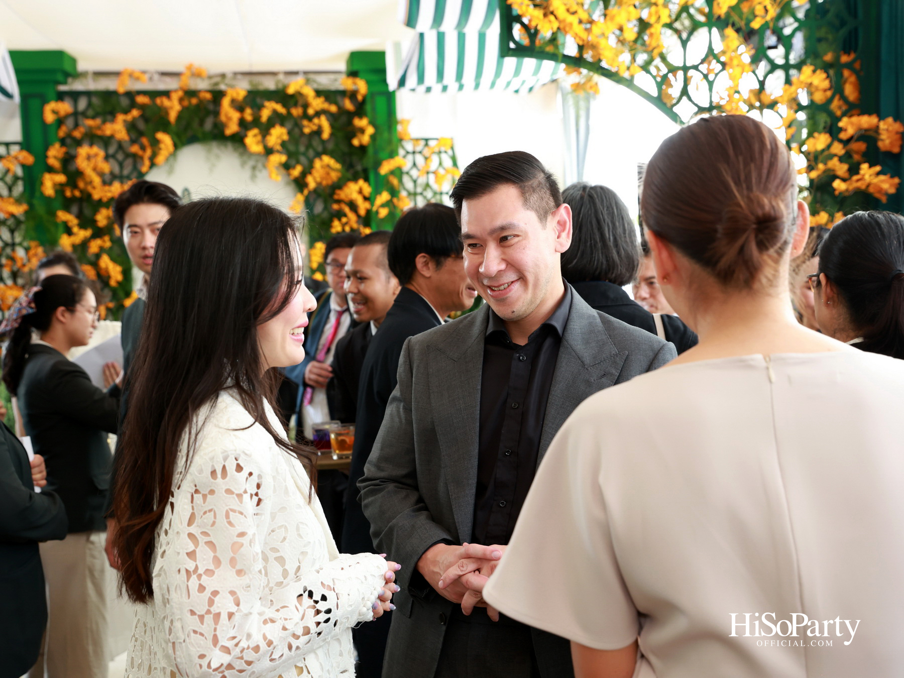 สถาบันพระปกเกล้า ร่วมกับแบรนด์ SIRIVANNAVARI จัดงาน ‘A Legacy in Bloom: Designing Royal Heritage Across Generations’