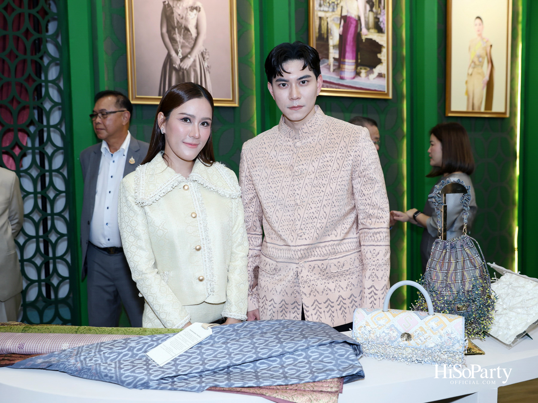 สถาบันพระปกเกล้า ร่วมกับแบรนด์ SIRIVANNAVARI จัดงาน ‘A Legacy in Bloom: Designing Royal Heritage Across Generations’