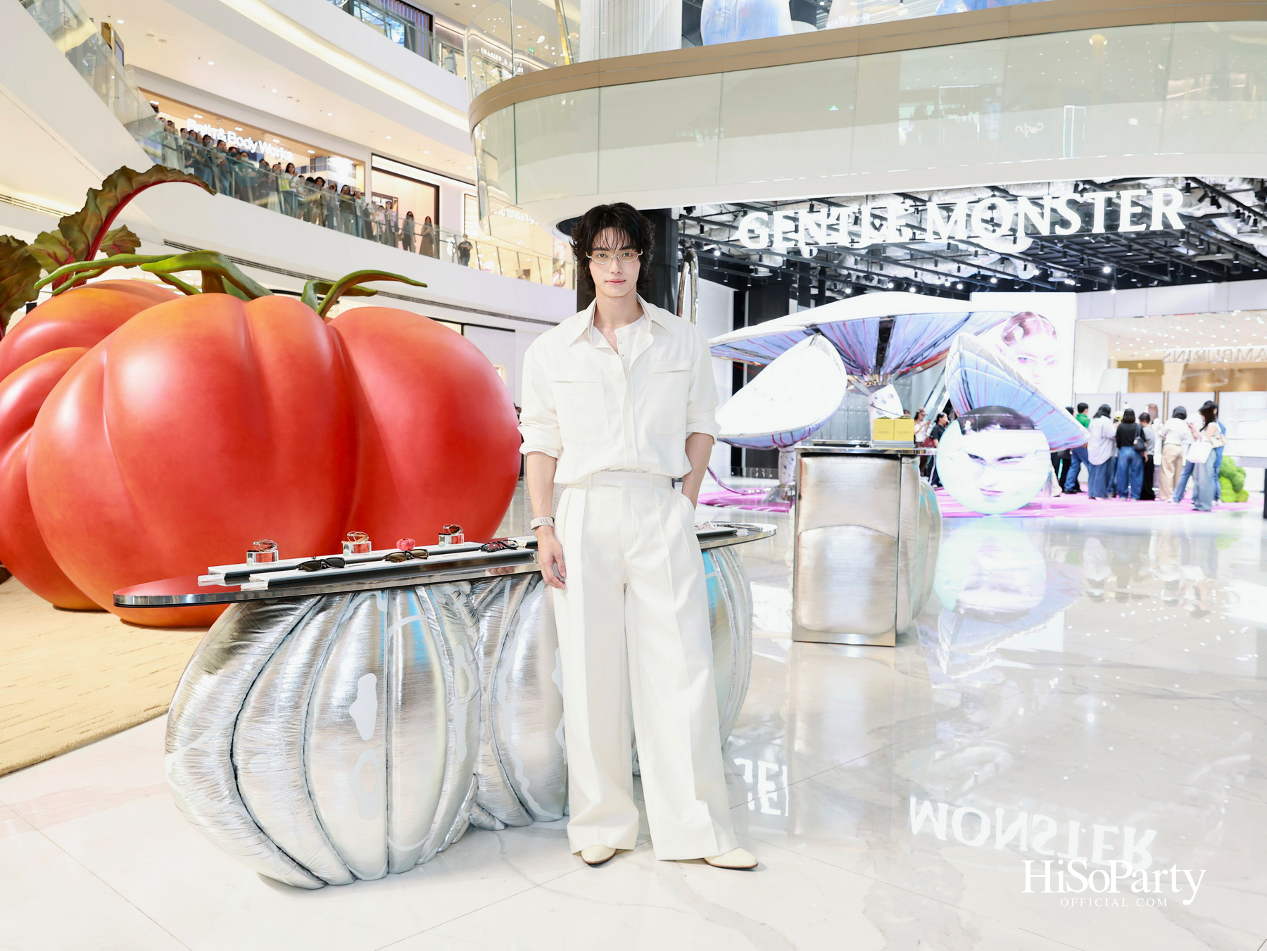 GENTLE MONSTER ชวนสัมผัสโลกแห่งจินตนาการกับ ‘VEGGIE COLLECTION 2026’ คอลเลกชันแว่นตาพับได้ดีไซน์สนุก