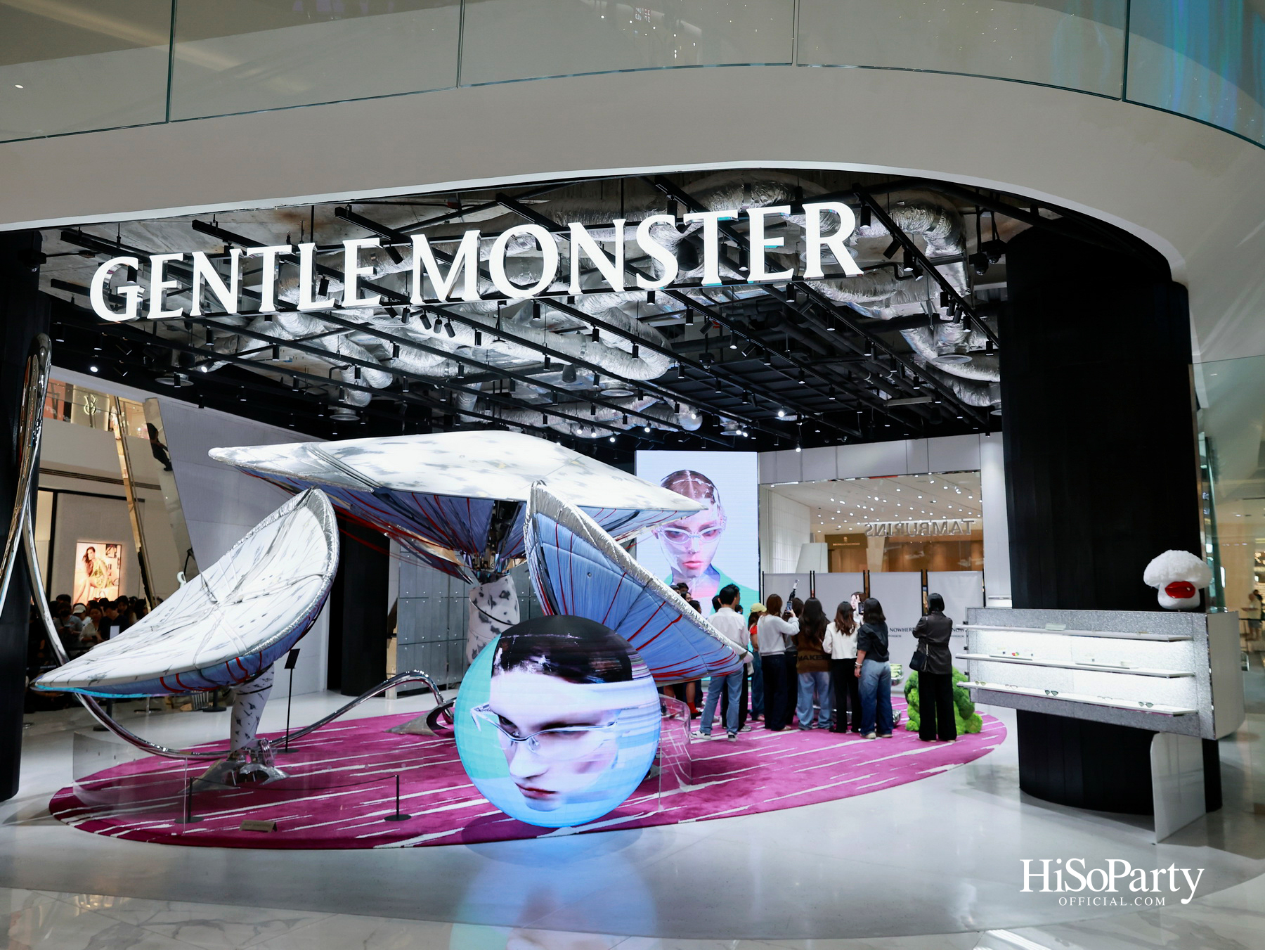GENTLE MONSTER