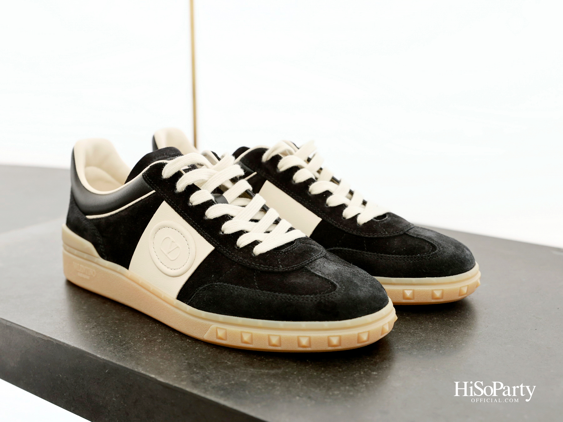 HiSoParty x Valentino ชวน Friends of HiSoParty ร่วมสัมผัสคอลเลกชันใหม่ล่าสุดจาก Valentino