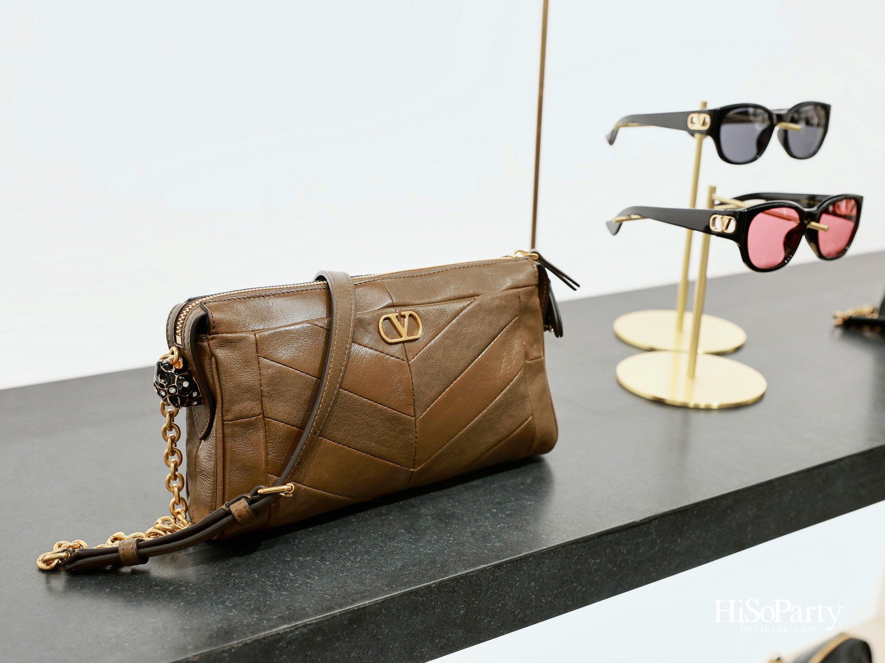HiSoParty x Valentino ชวน Friends of HiSoParty ร่วมสัมผัสคอลเลกชันใหม่ล่าสุดจาก Valentino