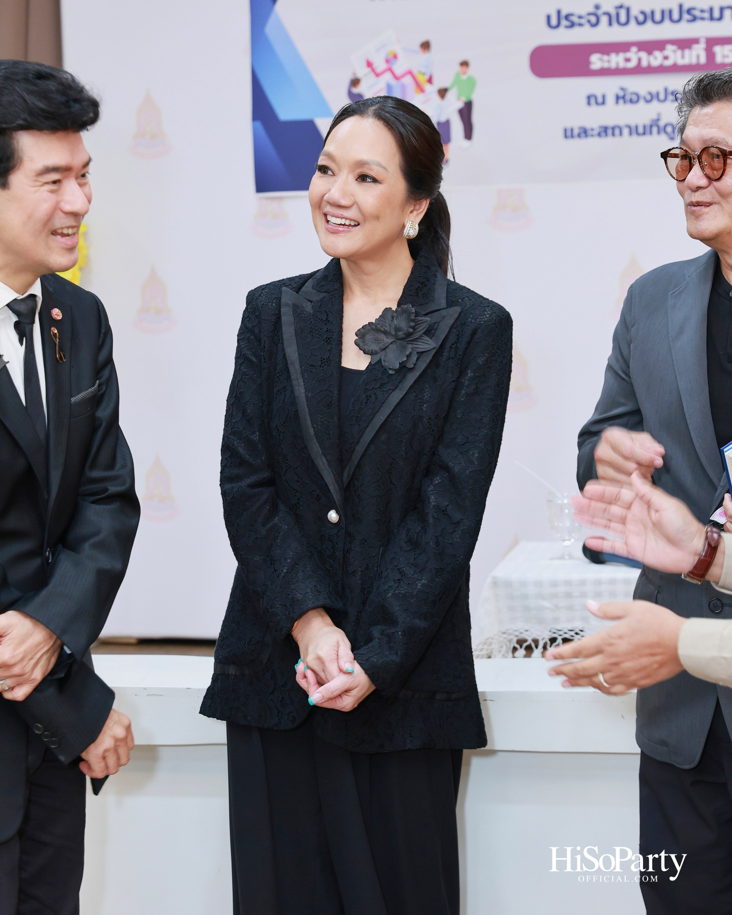 การบรรยาย ‘Reset ใจวัยรุ่น : เคล็ดลับจัดการชีวิตวัยทำงาน’ แก่ผู้เข้าร่วมโครงการสำนักงาน กปร. รุ่นที่ 1 และ 2 โดย พัฒพงษ์ ธนวิสุทธิ์