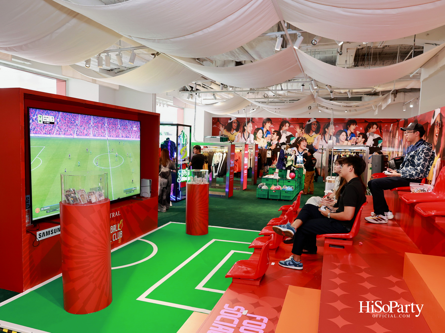 ‘CENTRAL FOOTBALL SOCIAL CLUB’ เปิดโลก Football Trading Cards กับคอลเลกชันหายากมูลค่ารวมกว่า 60 ล้านบาท