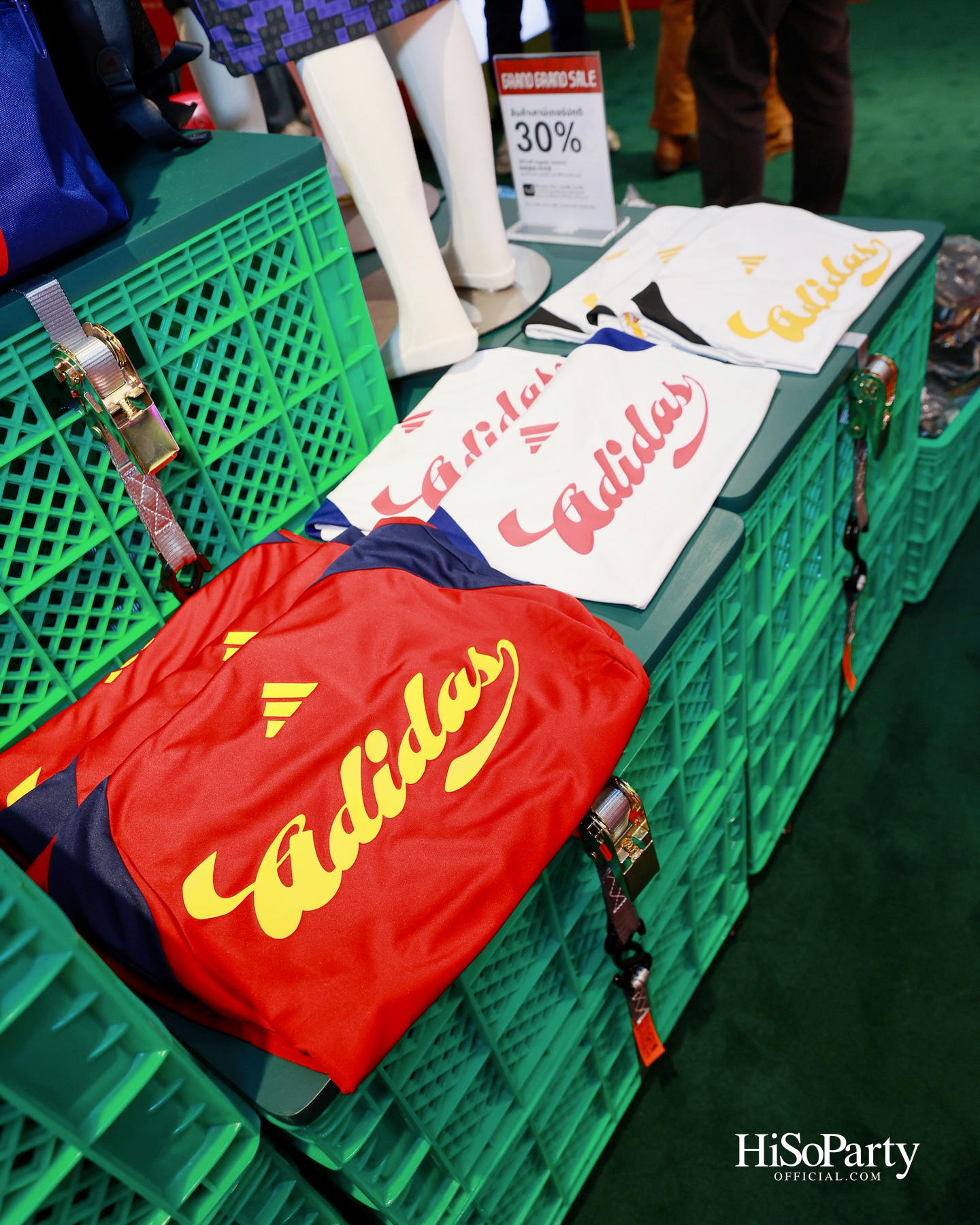 ‘CENTRAL FOOTBALL SOCIAL CLUB’ เปิดโลก Football Trading Cards กับคอลเลกชันหายากมูลค่ารวมกว่า 60 ล้านบาท