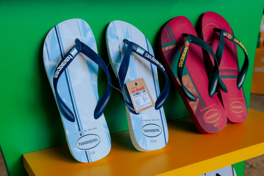 Havaianas ชวน ‘ติวเตอร์ - ยิม’ เปิดเกมความสนุกริมชายหาด พร้อมเปิดตัว ‘Top Nations Collection’