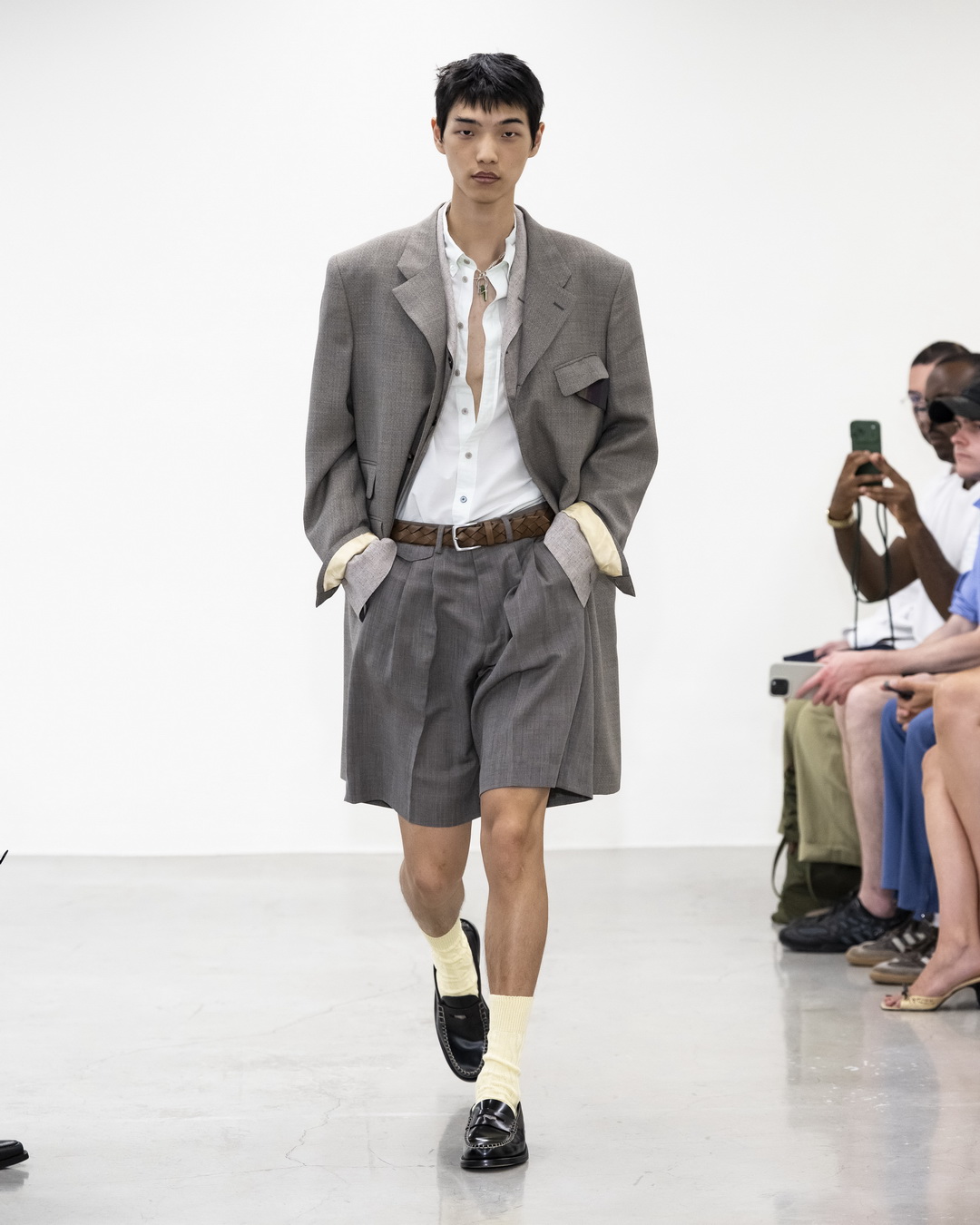 Paul Smith Spring/Summer 2027 เมื่อสูทหลุดออกจากกรอบเดิม สู่ความสง่างามที่ใช้ชีวิตได้จริง