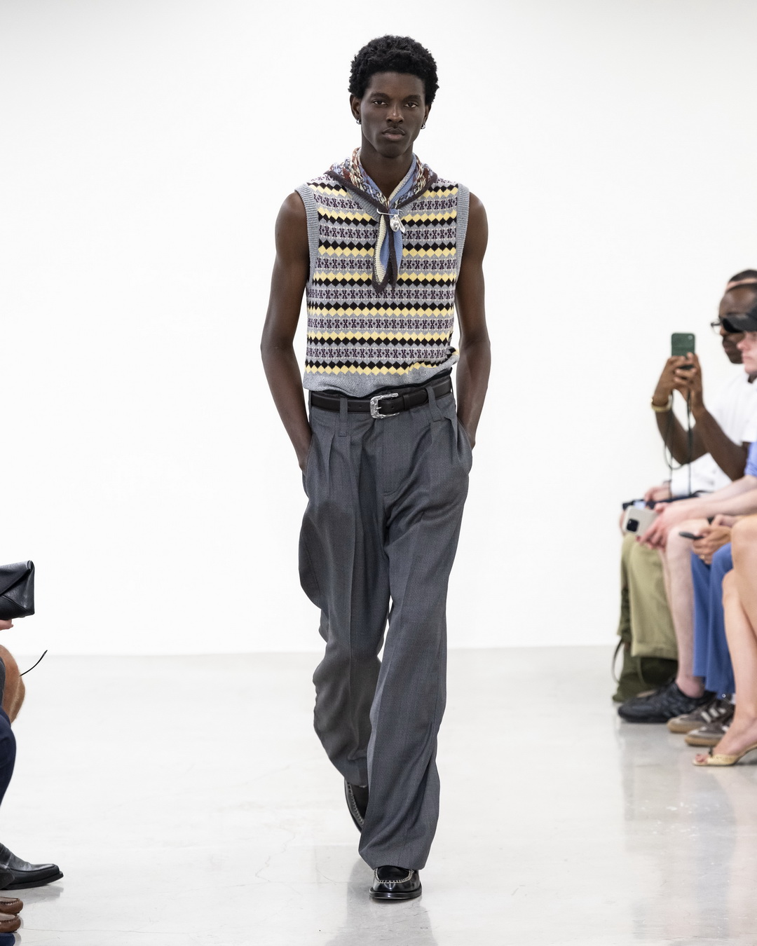 Paul Smith Spring/Summer 2027 เมื่อสูทหลุดออกจากกรอบเดิม สู่ความสง่างามที่ใช้ชีวิตได้จริง