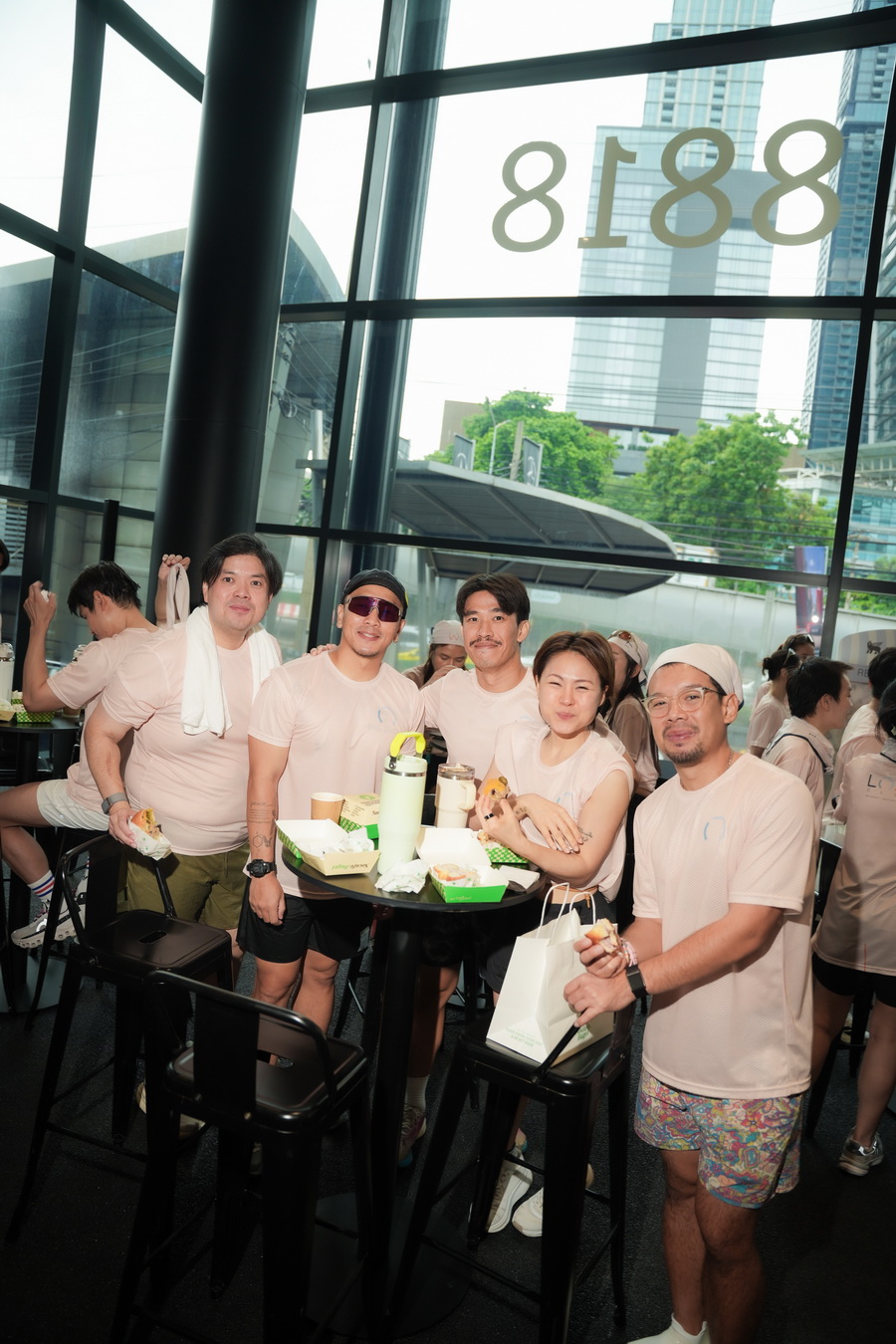 ธนบุรีพานิช เปิดตัว ‘LOM CLUB’ สร้าง Luxury Lifestyle Community เชื่อมผู้คนผ่านสุขภาพ กีฬา และไลฟ์สไตล์