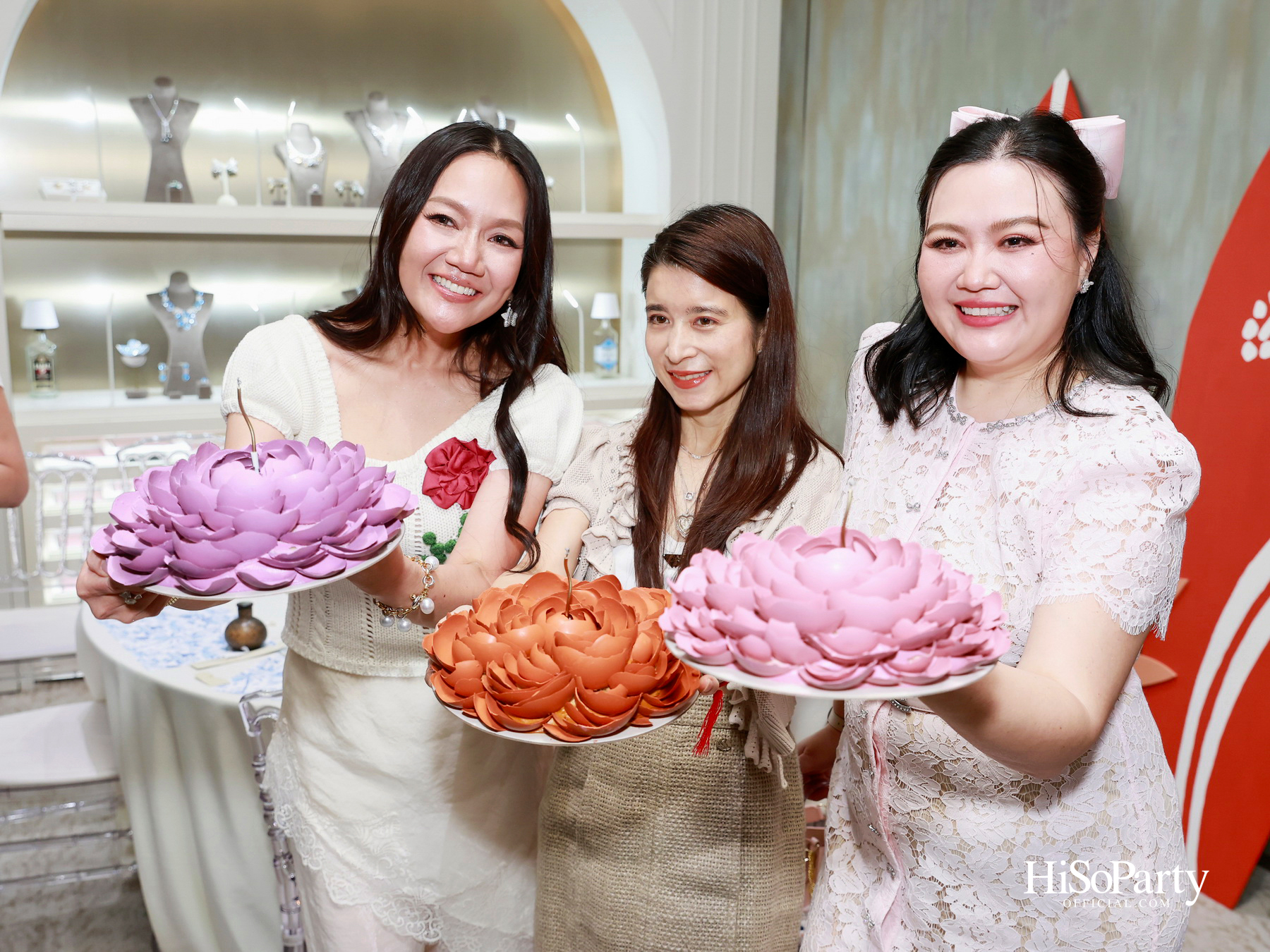 Beauty Gems จัด Sit-Down Lunch ร่วมเฉลิมฉลองเดือนแห่งวันเกิดของ คุณหญิง - ปรียามล, คุณบิ๋ง - นันทมาลี และคุณแนน – รัชชตะ