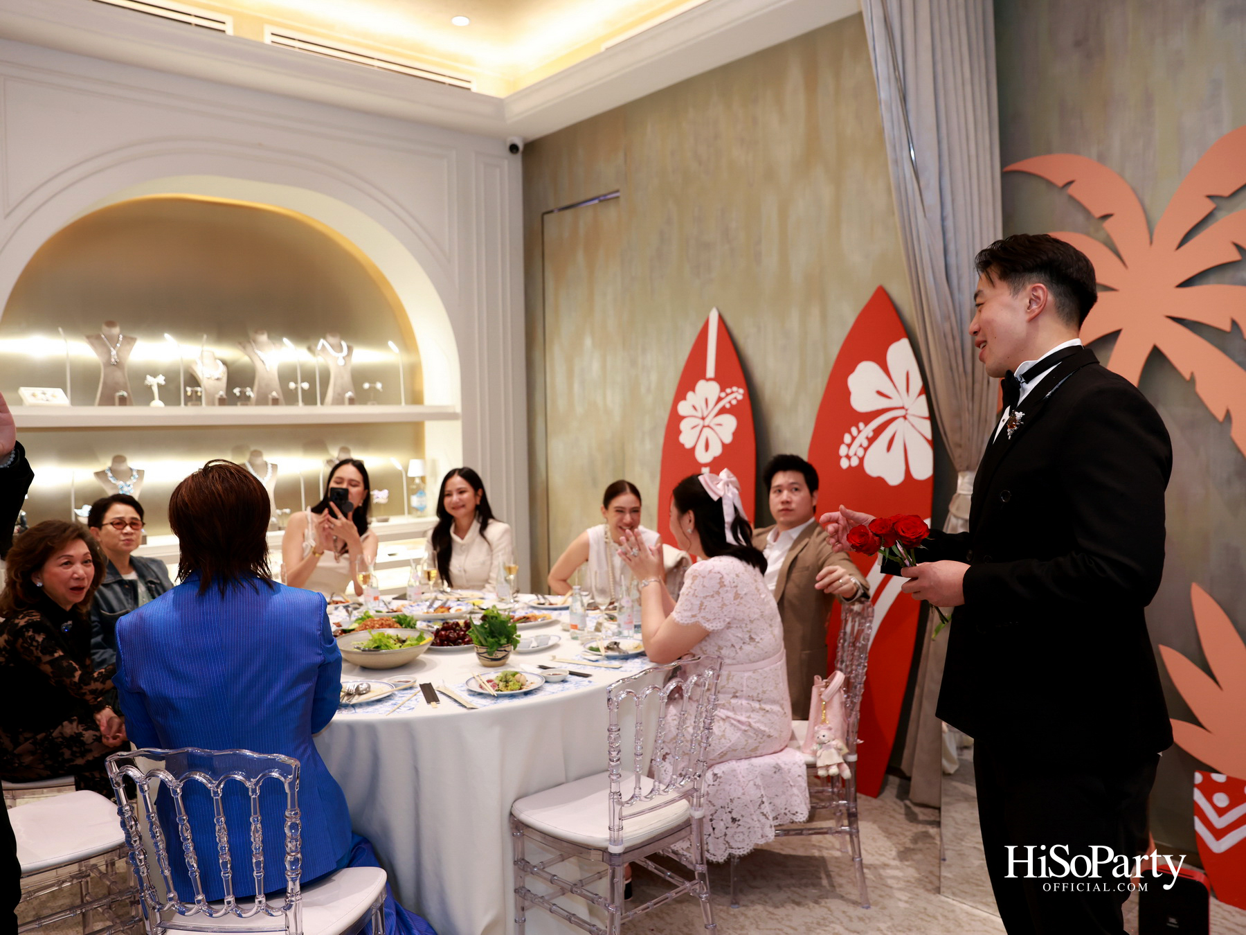Beauty Gems จัด Sit-Down Lunch ร่วมเฉลิมฉลองเดือนแห่งวันเกิดของ คุณหญิง - ปรียามล, คุณบิ๋ง - นันทมาลี และคุณแนน – รัชชตะ