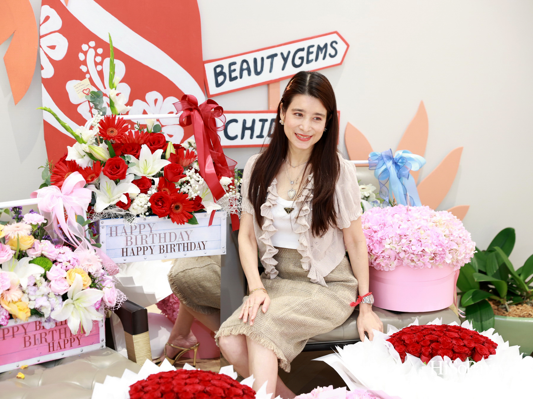 Beauty Gems จัด Sit-Down Lunch ร่วมเฉลิมฉลองเดือนแห่งวันเกิดของ คุณหญิง - ปรียามล, คุณบิ๋ง - นันทมาลี และคุณแนน – รัชชตะ