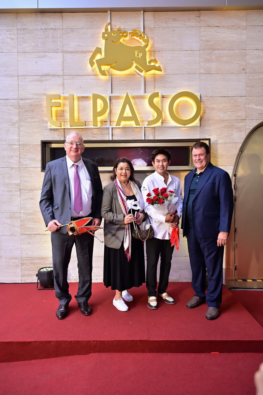 เปิดตัว ‘ELPASO’ Modern Tapas Bar แห่งใหม่ริมแม่น้ำเจ้าพระยา ถ่ายทอดเสน่ห์สเปนผ่านค่ำคืน ‘Spanish Masked Celebration’