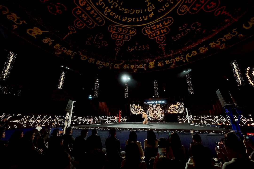 ห้างสรรพสินค้าเซ็นทรัล จับมือเวทีมวยราชดำเนิน เปิดตัว ‘Central x Rajadamnern Stadium Bag’ ถ่ายทอดอัตลักษณ์ไทยสู่คอลเลกชันพิเศษ