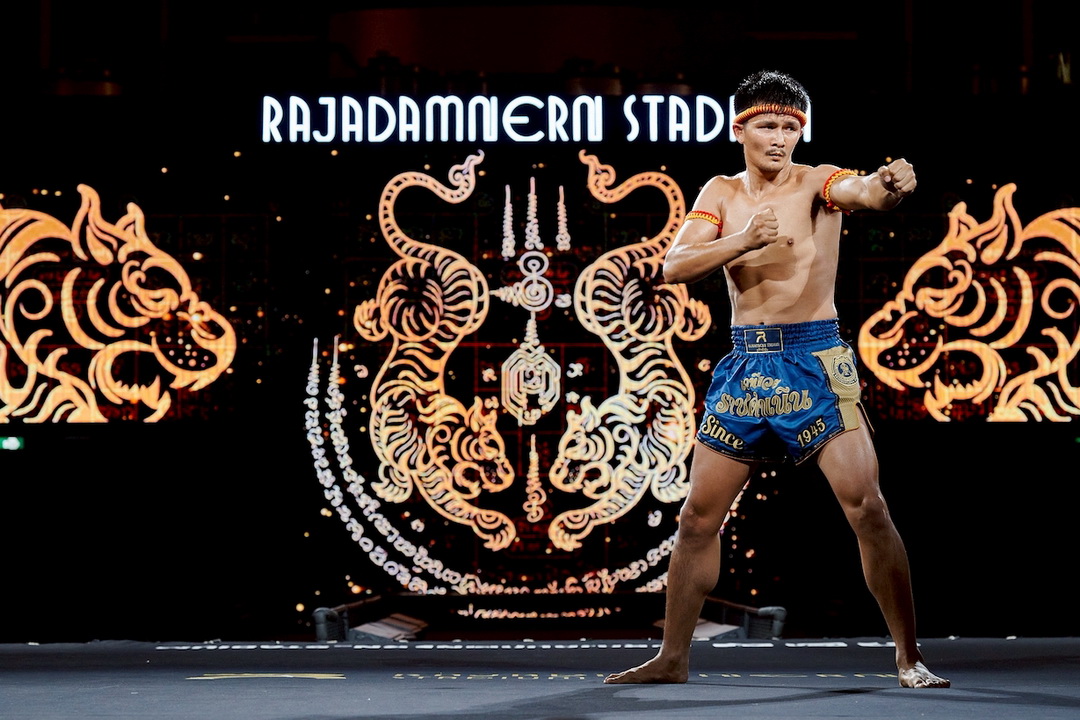 ห้างสรรพสินค้าเซ็นทรัล จับมือเวทีมวยราชดำเนิน เปิดตัว ‘Central x Rajadamnern Stadium Bag’ ถ่ายทอดอัตลักษณ์ไทยสู่คอลเลกชันพิเศษ