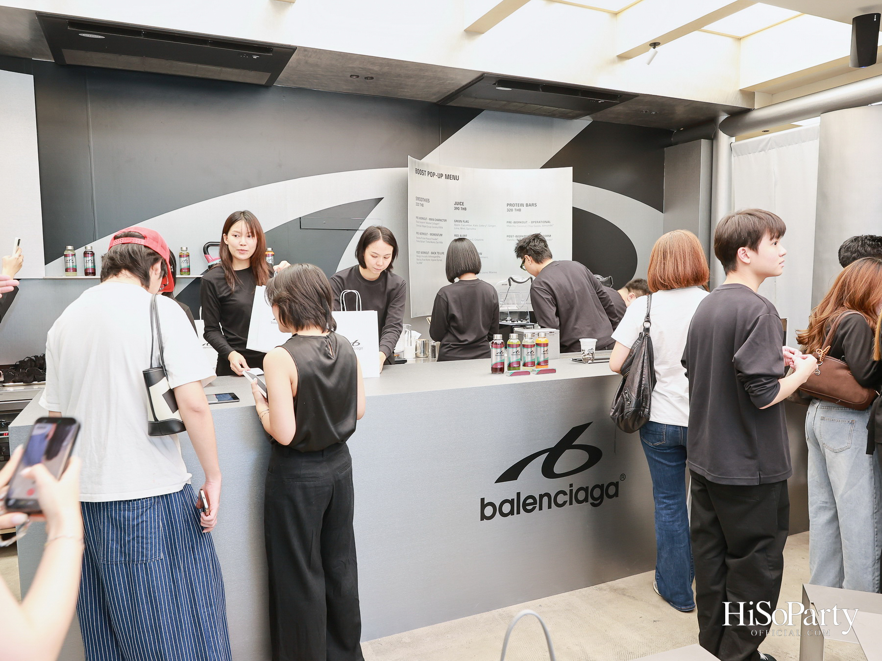 Balenciaga เปิดตัว ‘Balenciaga Boost Pop Up’ ฉลองคอลเลกชัน Balenciaga TechWear ในกรุงเทพฯ
