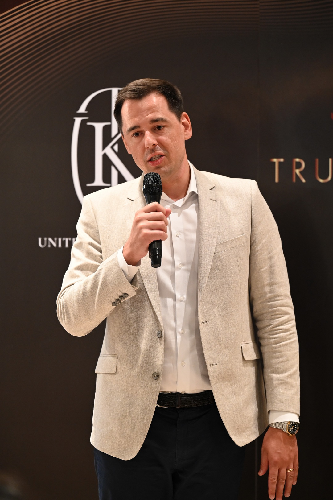 TITONI และ UKT ฉลอง 38 ปีแห่งความร่วมมือ เปิดตัว Seascoper 300, The 38th พร้อมแต่งตั้ง Friend of TITONI คนแรกของไทย
