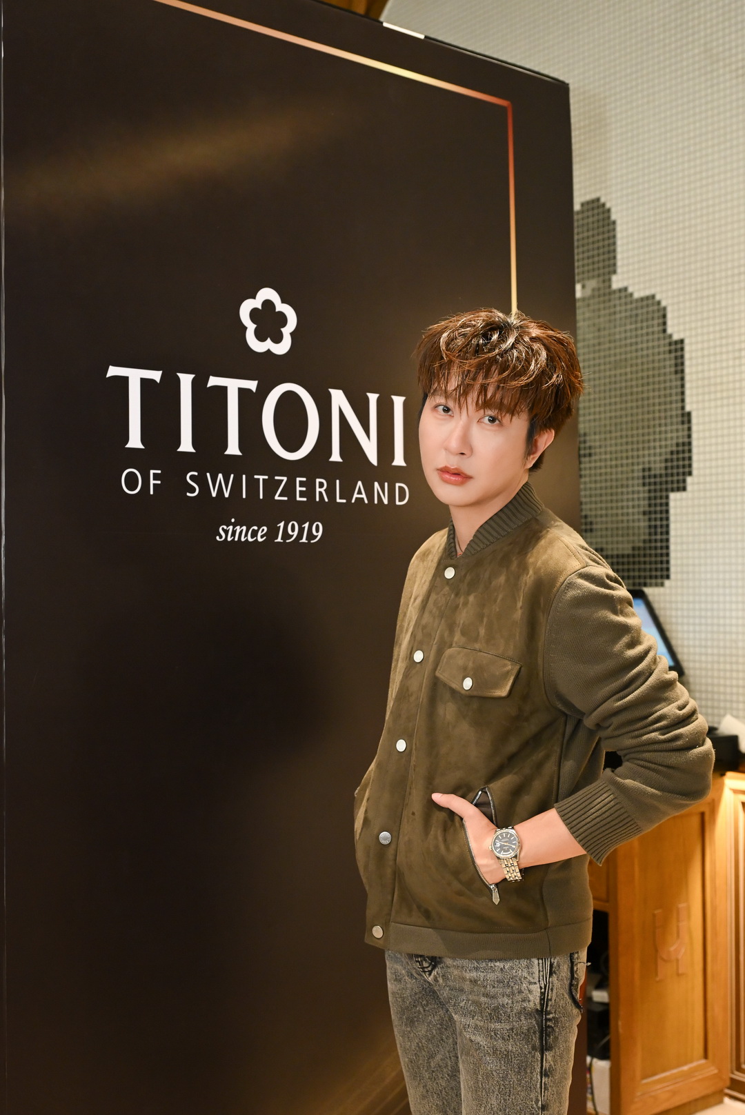 TITONI และ UKT ฉลอง 38 ปีแห่งความร่วมมือ เปิดตัว Seascoper 300, The 38th พร้อมแต่งตั้ง Friend of TITONI คนแรกของไทย