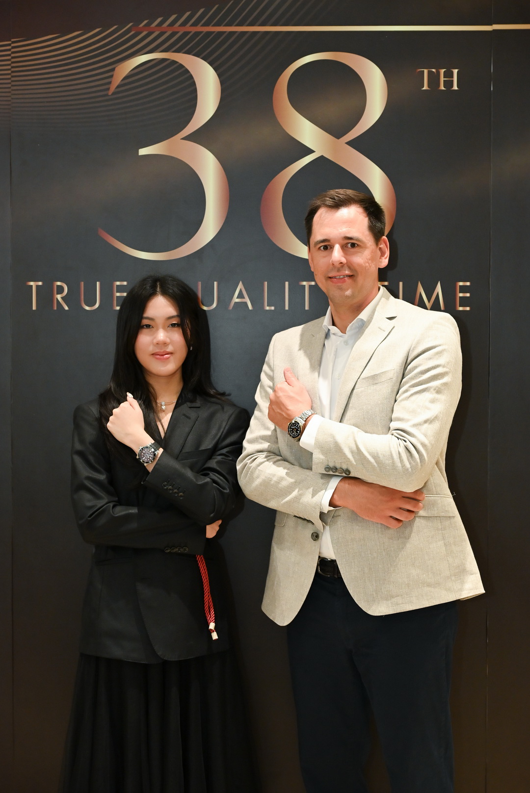 TITONI และ UKT ฉลอง 38 ปีแห่งความร่วมมือ เปิดตัว Seascoper 300, The 38th พร้อมแต่งตั้ง Friend of TITONI คนแรกของไทย