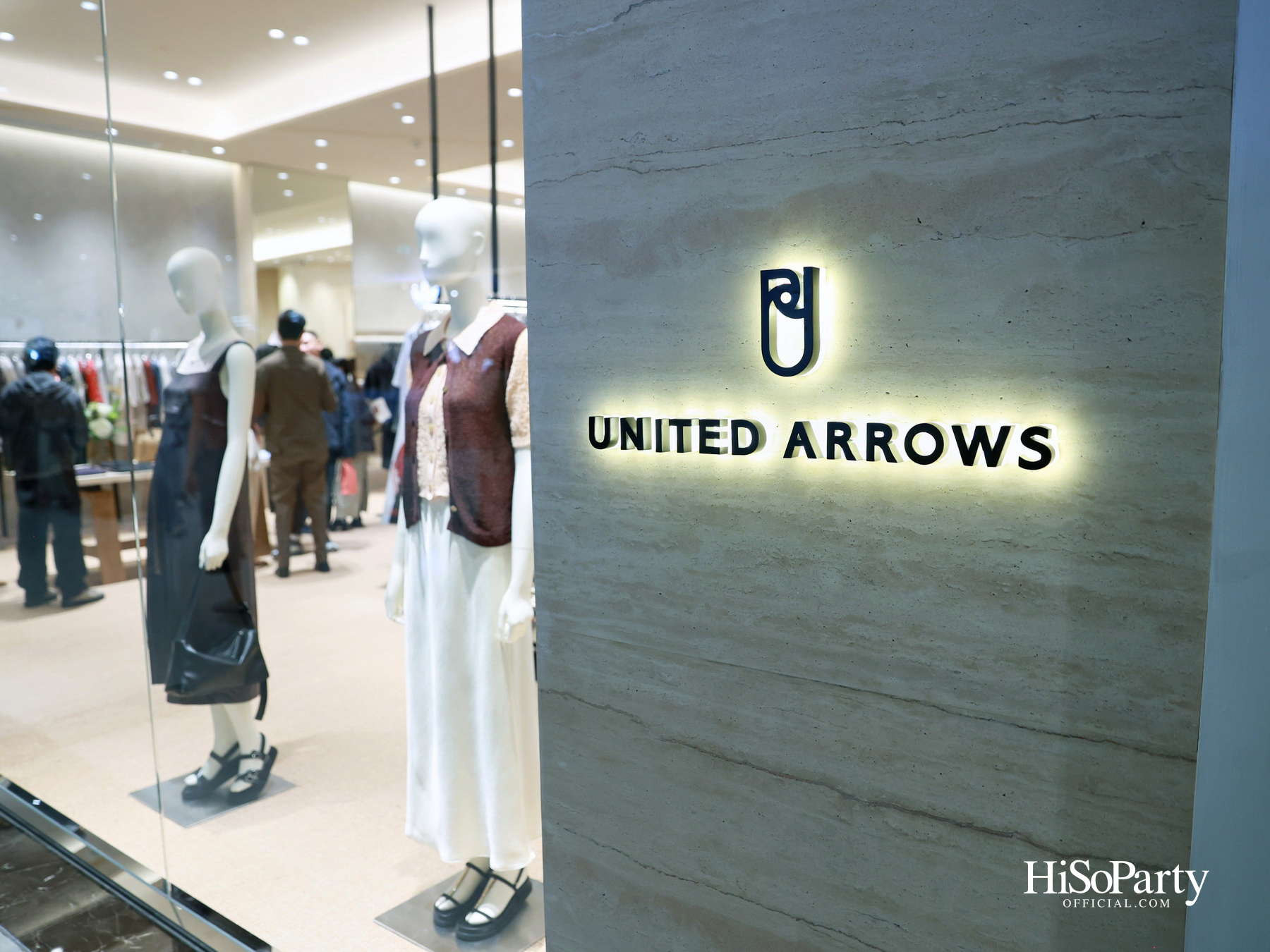 UNITED ARROWS