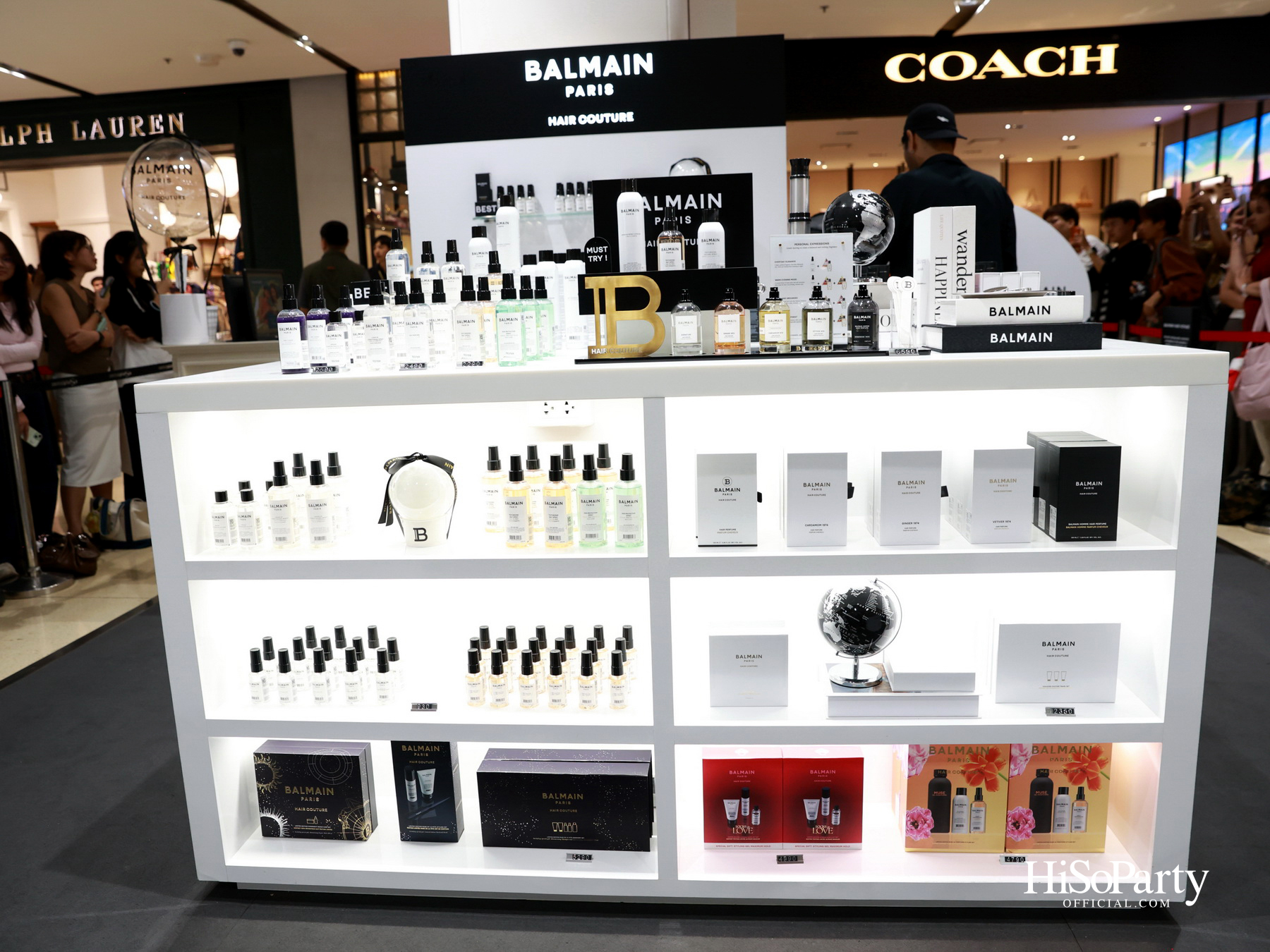 BALMAIN HAIR เปิดป็อปอัพ ‘BALMAIN HAIR VOYAGE’ ชวนสัมผัสโลกแห่งแฮร์กูตูร์ พร้อมอัปเดตคอลเลกชัน ‘LOCKS OF GOLD’