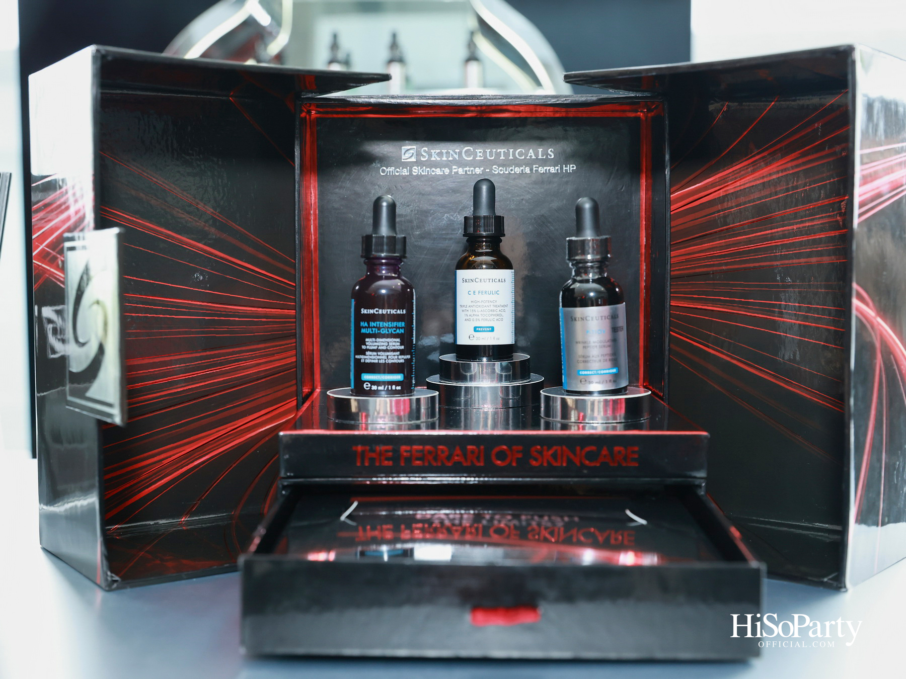 SkinCeuticals จับมือ Scuderia Ferrari HP ประกาศความร่วมมือระยะยาว พร้อม อาโป–ณัฐวิญญ์ ร่วมถ่ายทอดโลกแห่งบิวตี้และความเร็ว