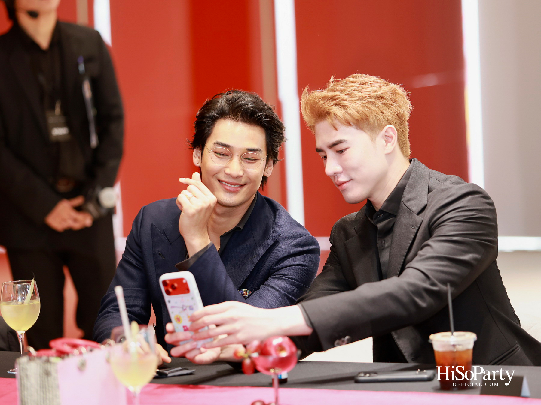 SkinCeuticals จับมือ Scuderia Ferrari HP ประกาศความร่วมมือระยะยาว พร้อม อาโป–ณัฐวิญญ์ ร่วมถ่ายทอดโลกแห่งบิวตี้และความเร็ว
