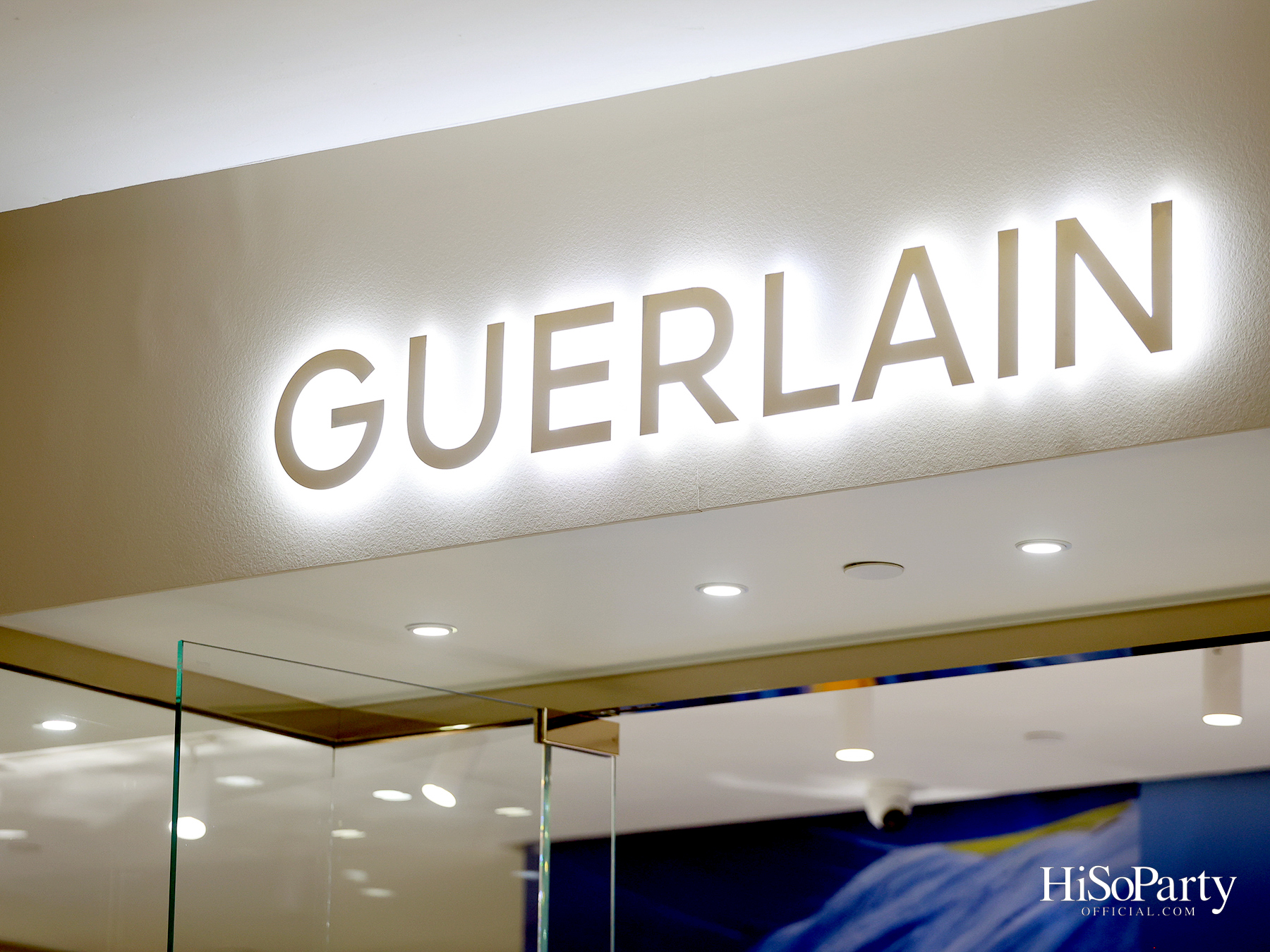 GUERLAIN เผยโฉม ‘L’HEURE BLEUE’ น้ำหอมบทใหม่ สานต่อแรงบันดาลใจจากตำนานปี 1912 ผ่านห้วงอารมณ์แห่ง ‘BLUE HOUR’