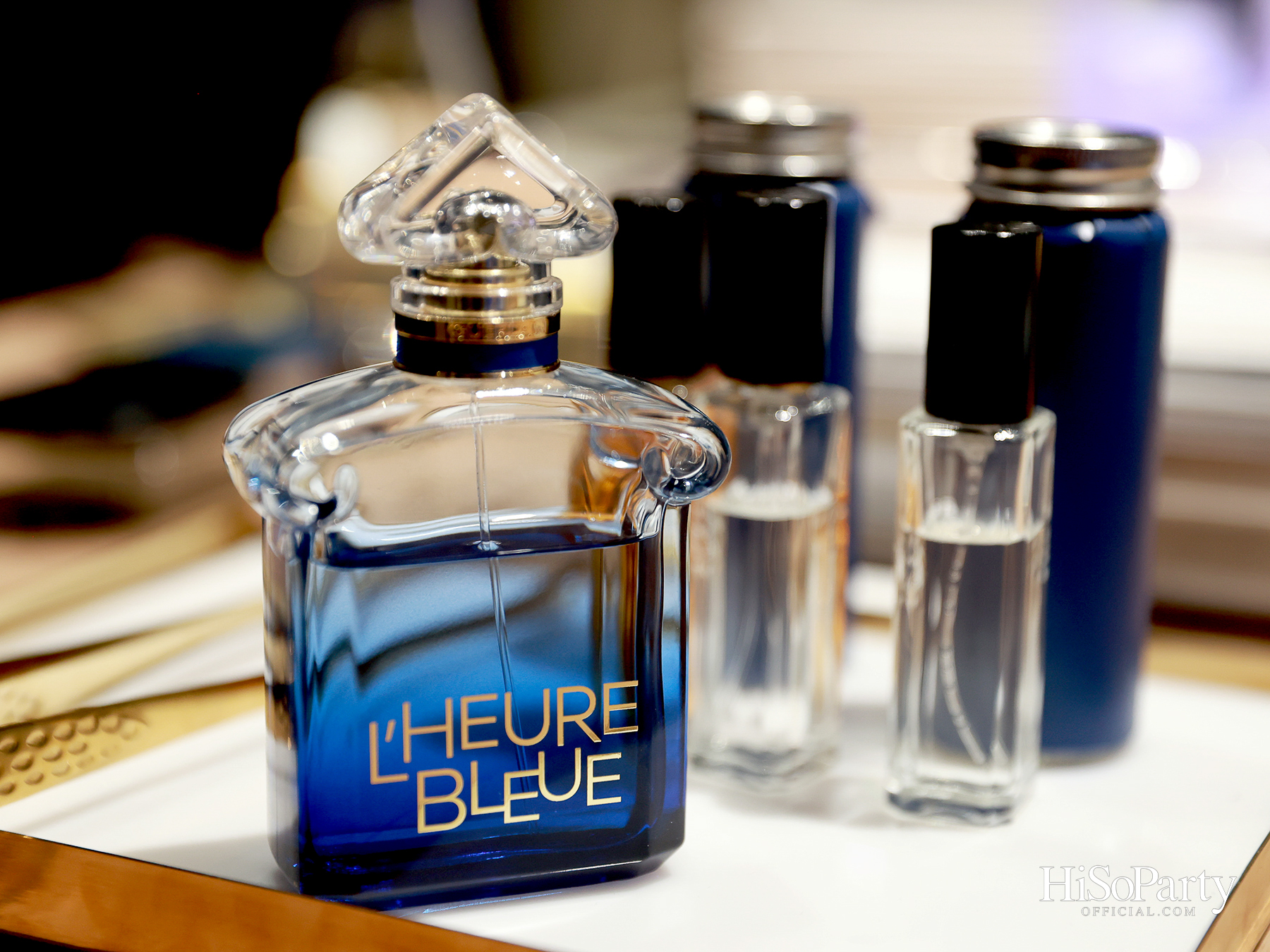 GUERLAIN เผยโฉม ‘L’HEURE BLEUE’ น้ำหอมบทใหม่ สานต่อแรงบันดาลใจจากตำนานปี 1912 ผ่านห้วงอารมณ์แห่ง ‘BLUE HOUR’