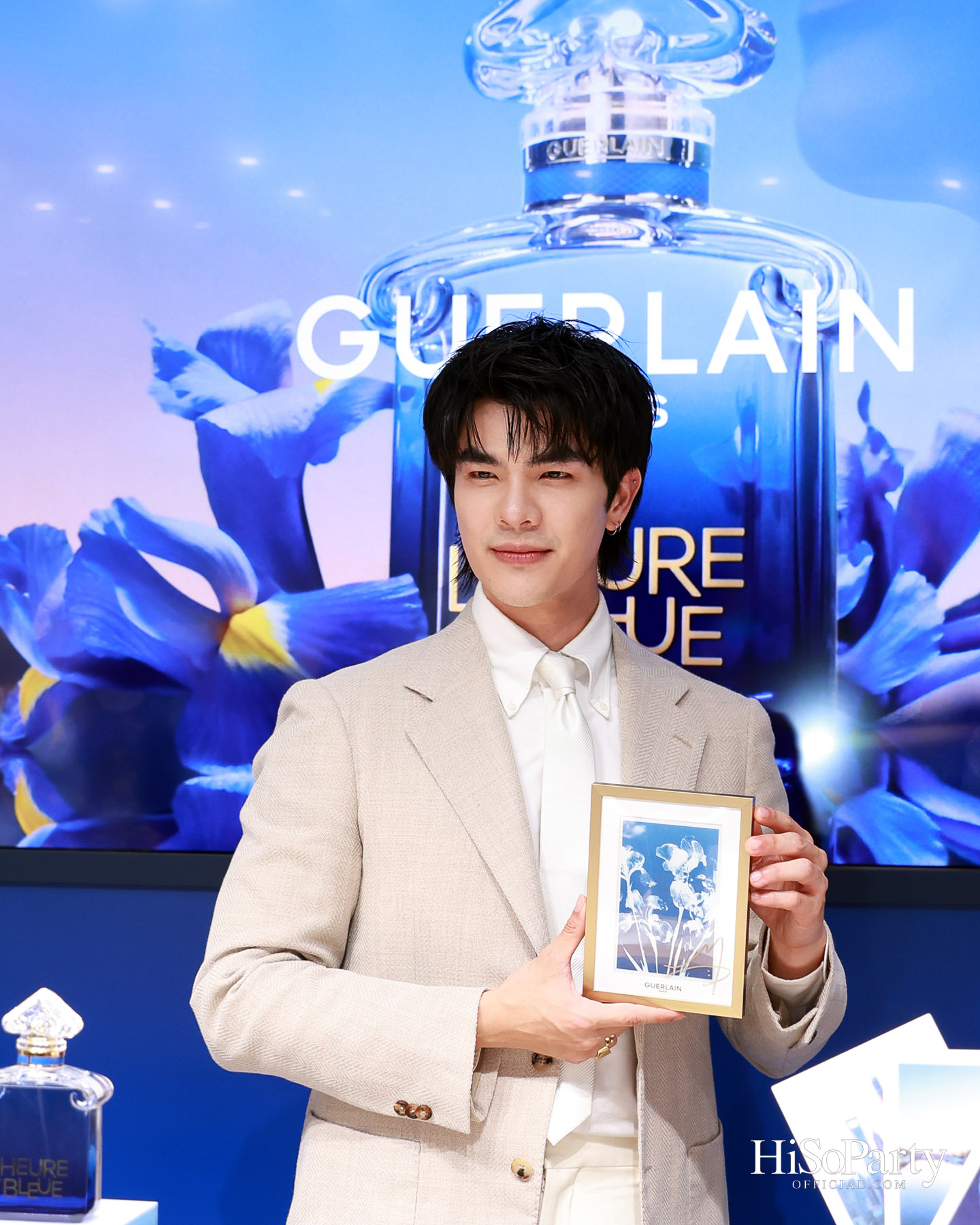 GUERLAIN เผยโฉม ‘L’HEURE BLEUE’ น้ำหอมบทใหม่ สานต่อแรงบันดาลใจจากตำนานปี 1912 ผ่านห้วงอารมณ์แห่ง ‘BLUE HOUR’