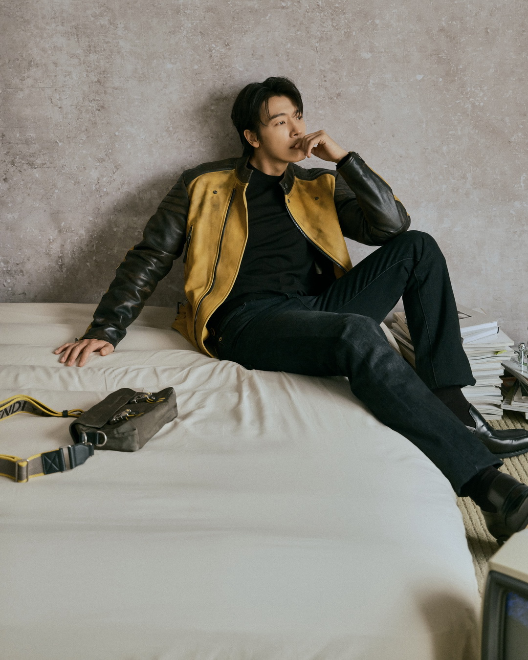 Lee Donghae ถ่ายทอดเสน่ห์เหนือกาลเวลาใน FENDI 2026-27 Autumn/Winter Collection