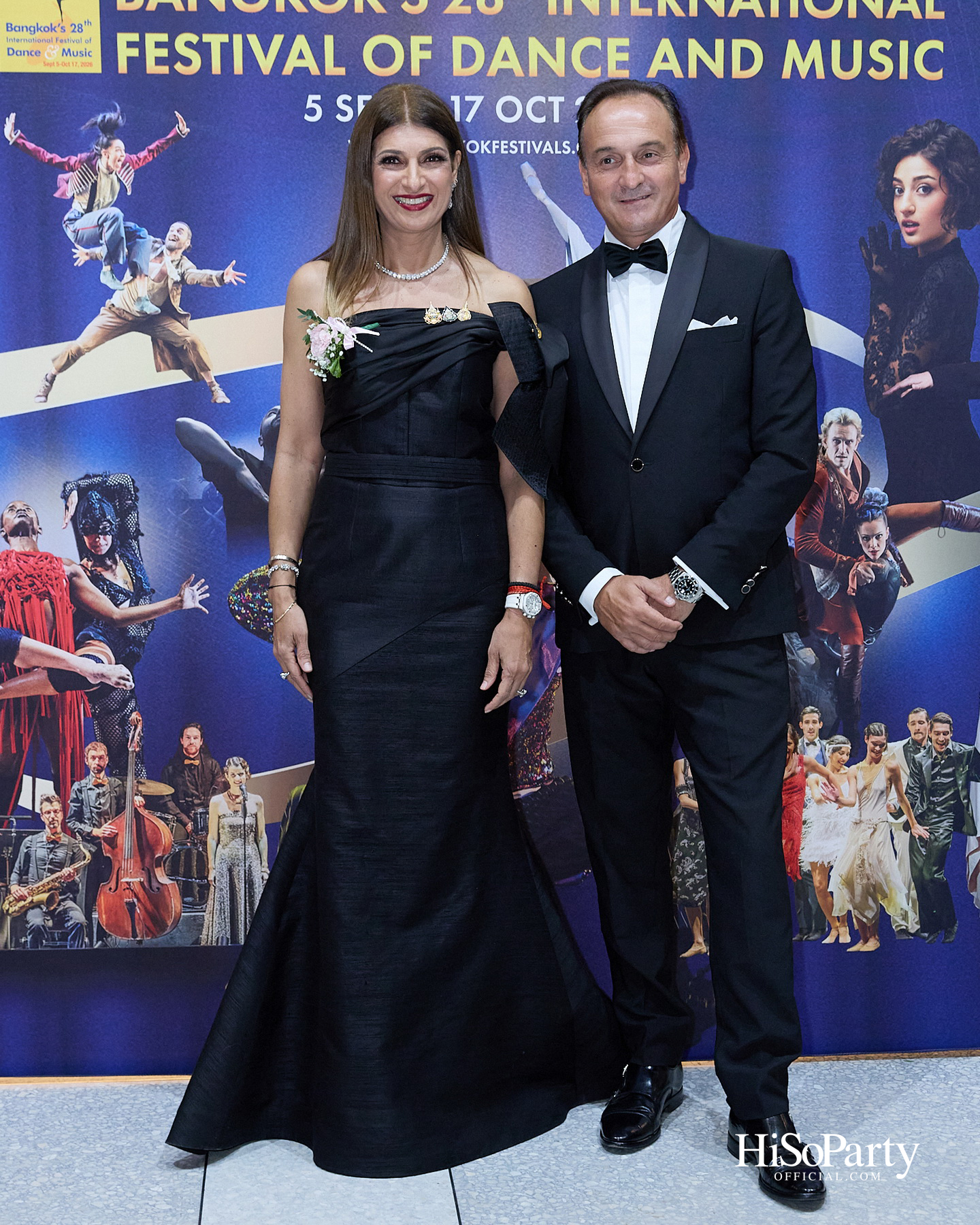 ในหลวง–พระราชินี ทอดพระเนตรคอนเสิร์ต ‘Opera Goes To Hollywood’ เปิดมหกรรมศิลปะการแสดงและดนตรีนานาชาติ กรุงเทพฯ ครั้งที่ 28
