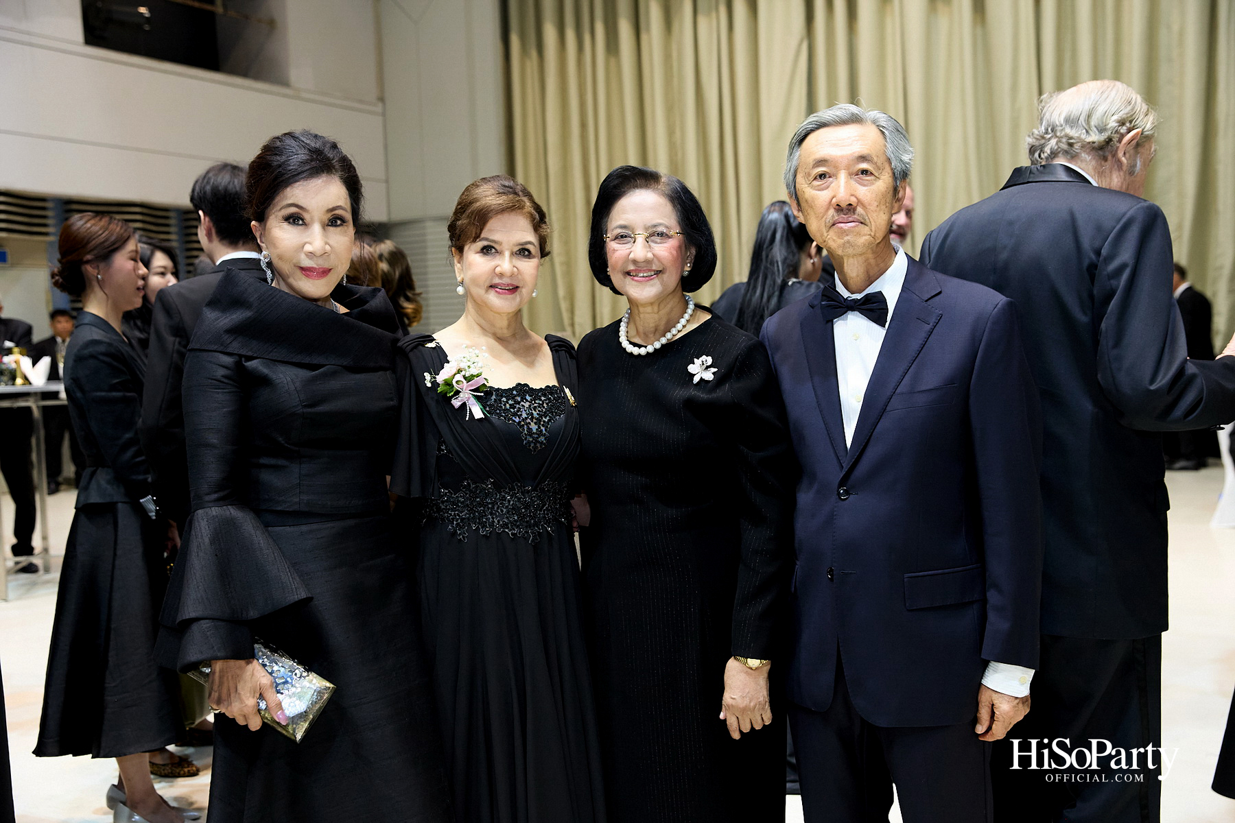 ในหลวง–พระราชินี ทอดพระเนตรคอนเสิร์ต ‘Opera Goes To Hollywood’ เปิดมหกรรมศิลปะการแสดงและดนตรีนานาชาติ กรุงเทพฯ ครั้งที่ 28