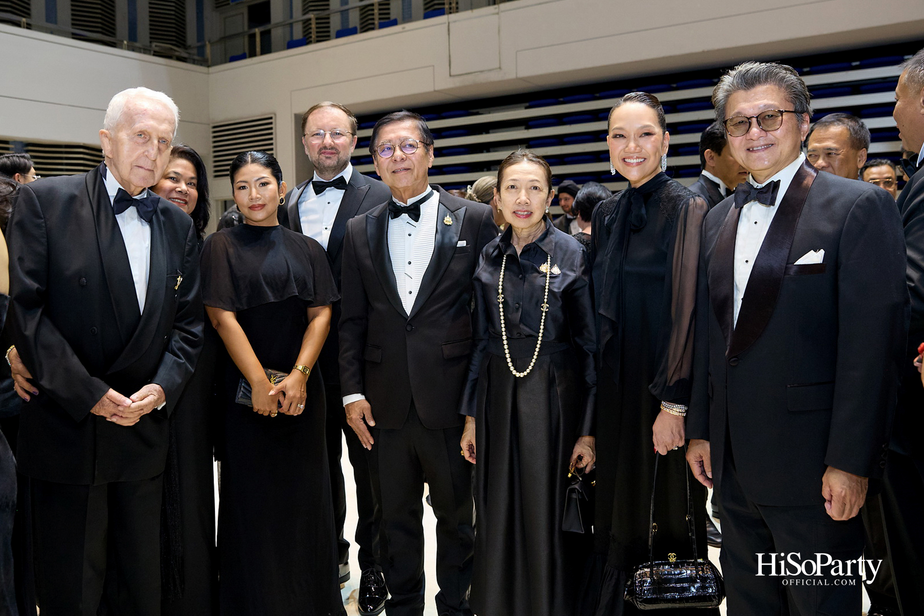 ในหลวง–พระราชินี ทอดพระเนตรคอนเสิร์ต ‘Opera Goes To Hollywood’ เปิดมหกรรมศิลปะการแสดงและดนตรีนานาชาติ กรุงเทพฯ ครั้งที่ 28