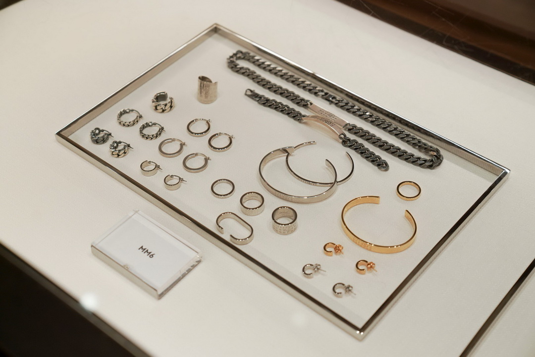 King Power เปิด ‘THE PASSAGE OF COLLECTIONS’ มัลติแบรนด์สโตร์แห่งแรก รวมแฟชั่นระดับโลกไว้ที่รางน้ำ