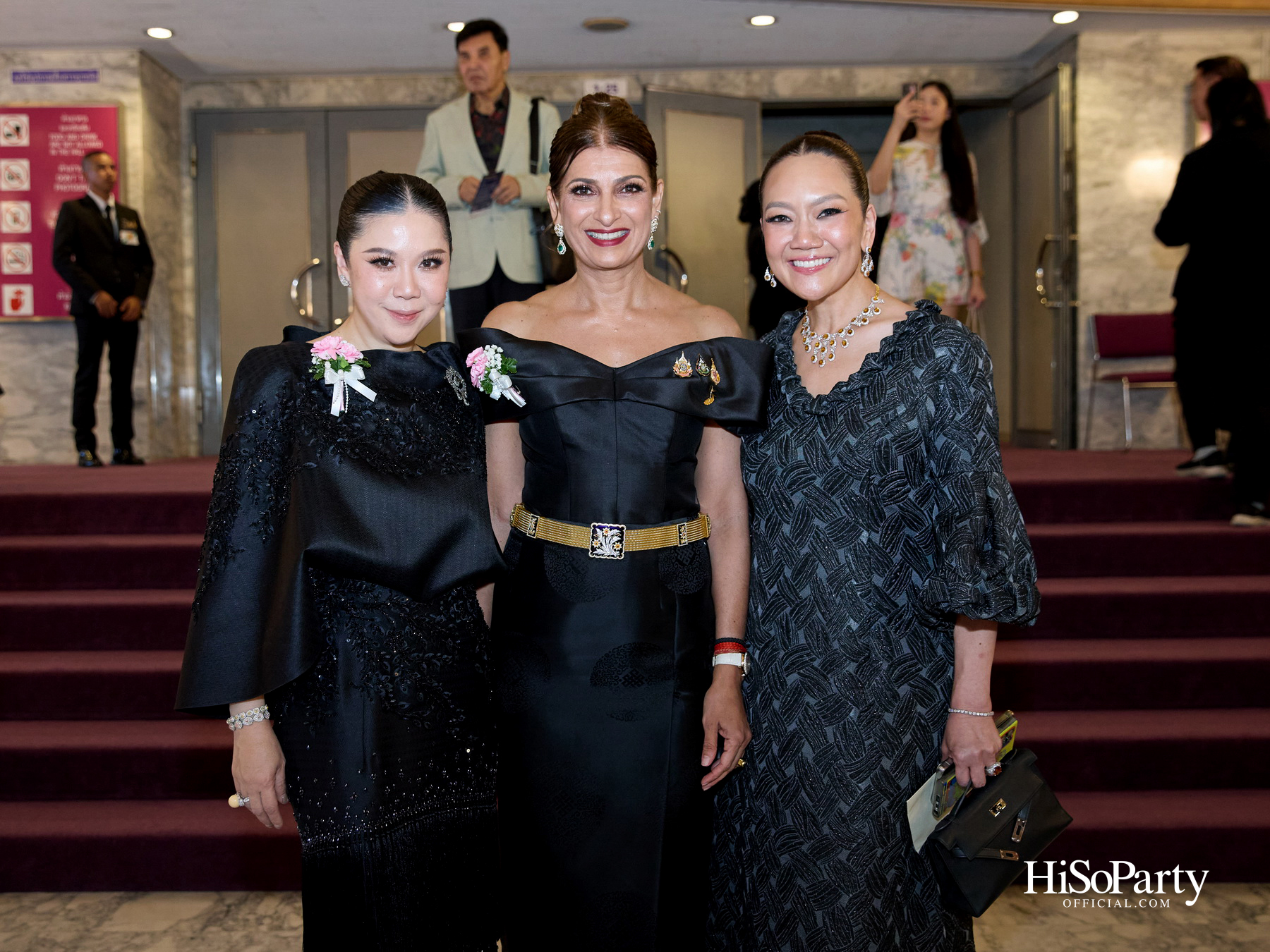 พระบาทสมเด็จพระเจ้าอยู่หัว และสมเด็จพระนางเจ้าฯ พระบรมราชินี เสด็จฯ ทอดพระเนตรบัลเลต์ ‘โรมิโอ แอนด์ จูเลียต’