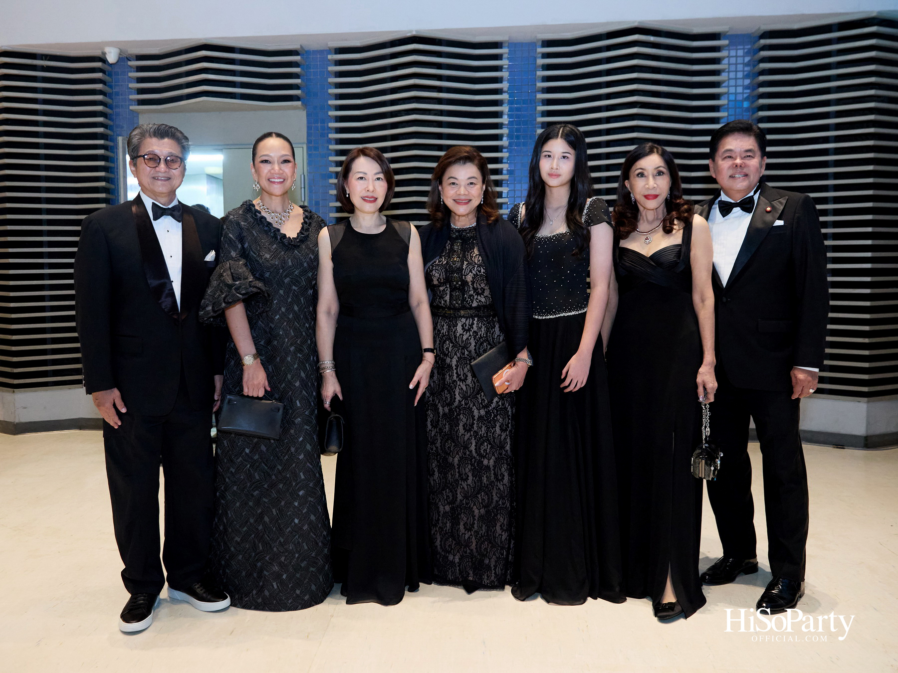 พระบาทสมเด็จพระเจ้าอยู่หัว และสมเด็จพระนางเจ้าฯ พระบรมราชินี เสด็จฯ ทอดพระเนตรบัลเลต์ ‘โรมิโอ แอนด์ จูเลียต’