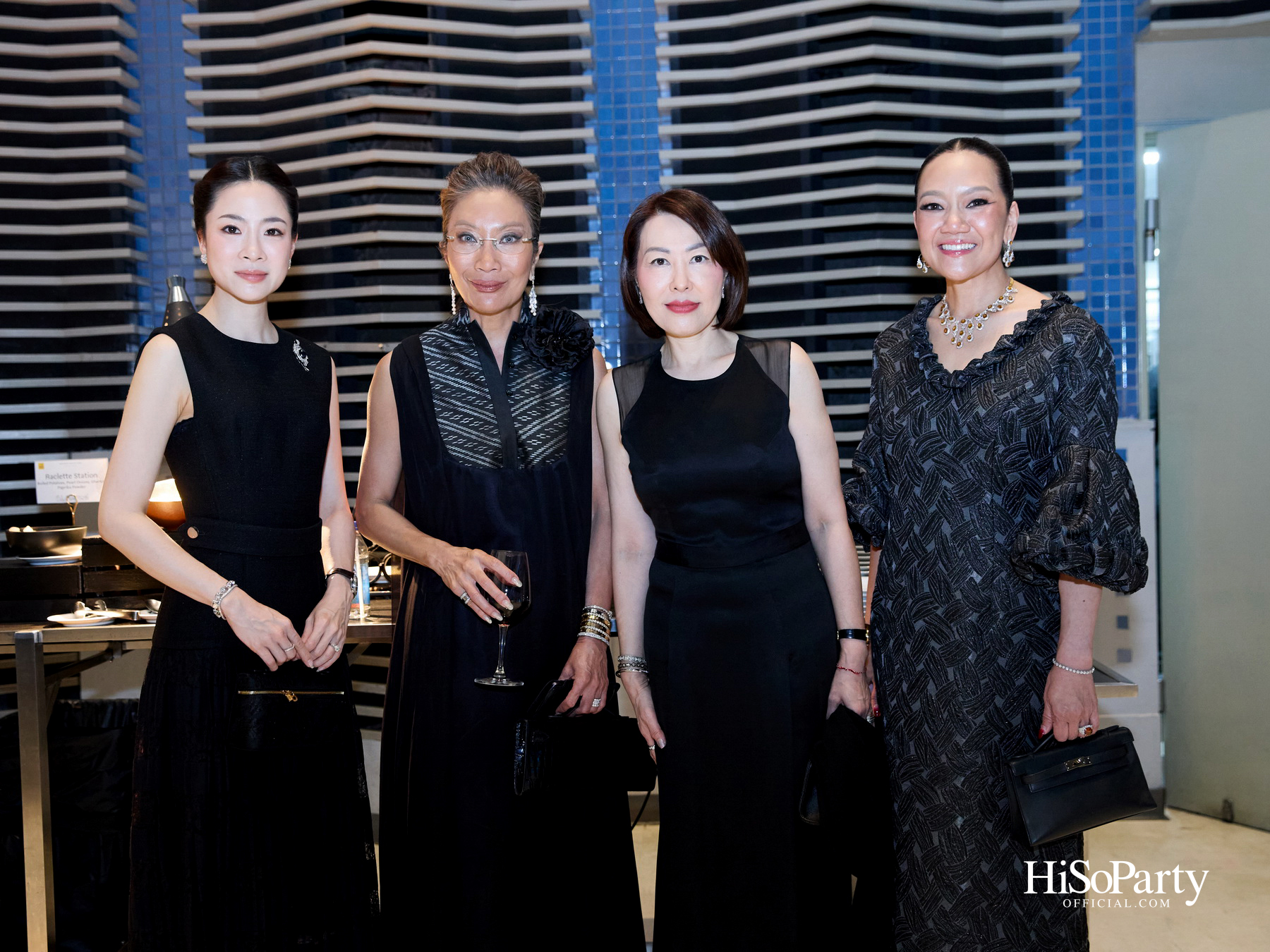 พระบาทสมเด็จพระเจ้าอยู่หัว และสมเด็จพระนางเจ้าฯ พระบรมราชินี เสด็จฯ ทอดพระเนตรบัลเลต์ ‘โรมิโอ แอนด์ จูเลียต’