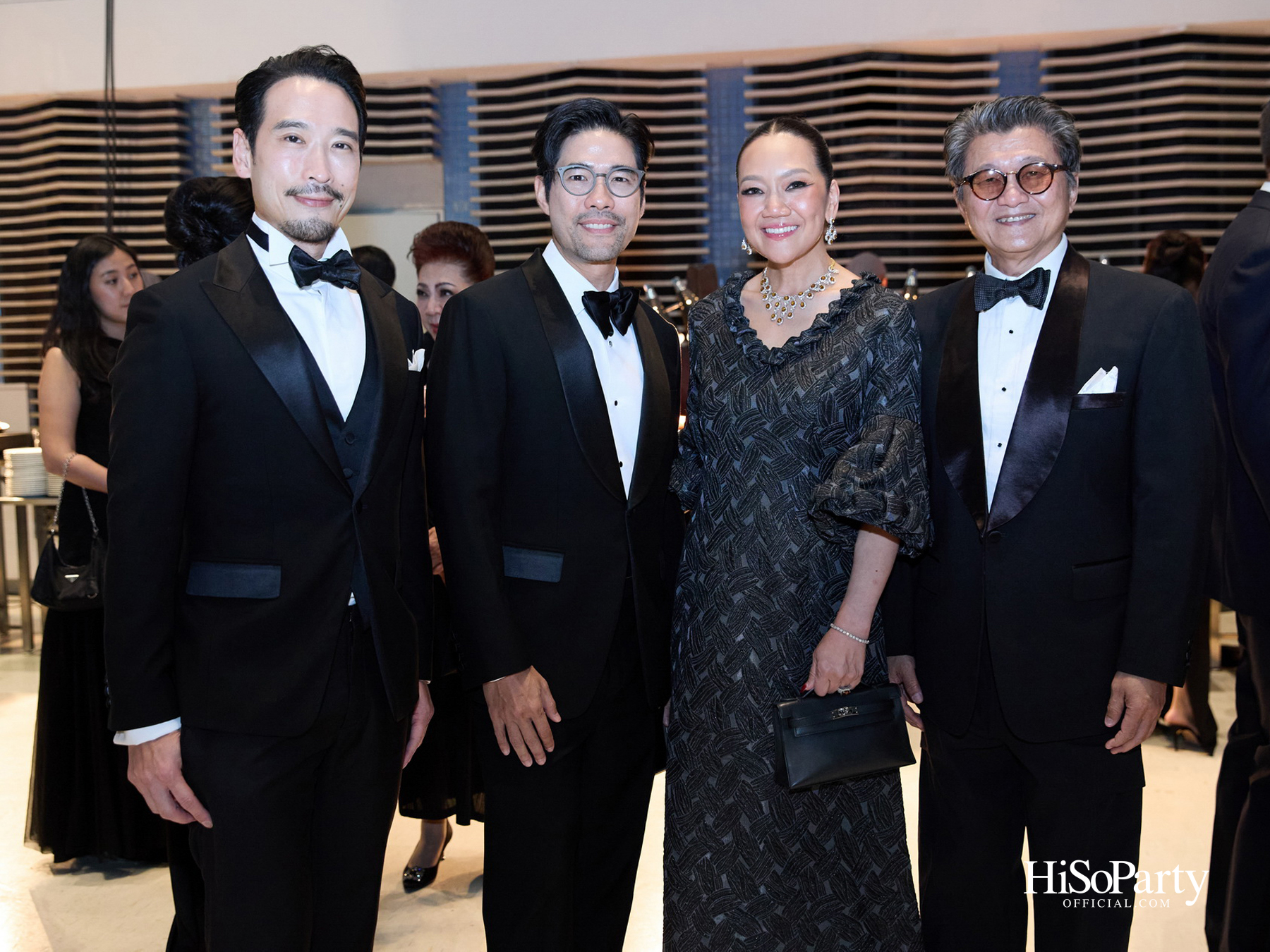 พระบาทสมเด็จพระเจ้าอยู่หัว และสมเด็จพระนางเจ้าฯ พระบรมราชินี เสด็จฯ ทอดพระเนตรบัลเลต์ ‘โรมิโอ แอนด์ จูเลียต’