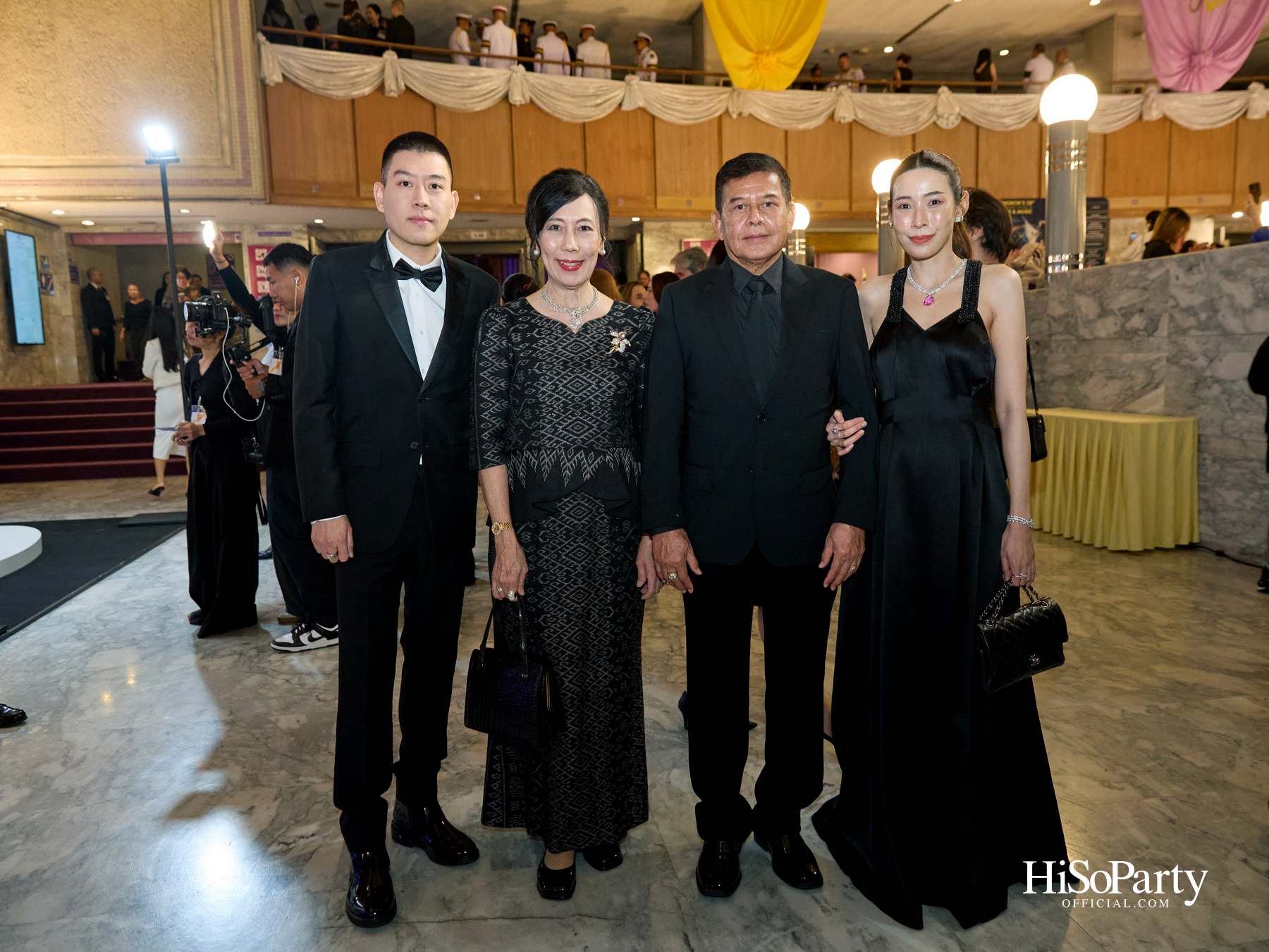 พระบาทสมเด็จพระเจ้าอยู่หัว และสมเด็จพระนางเจ้าฯ พระบรมราชินี เสด็จฯ ทอดพระเนตรบัลเลต์ ‘โรมิโอ แอนด์ จูเลียต’