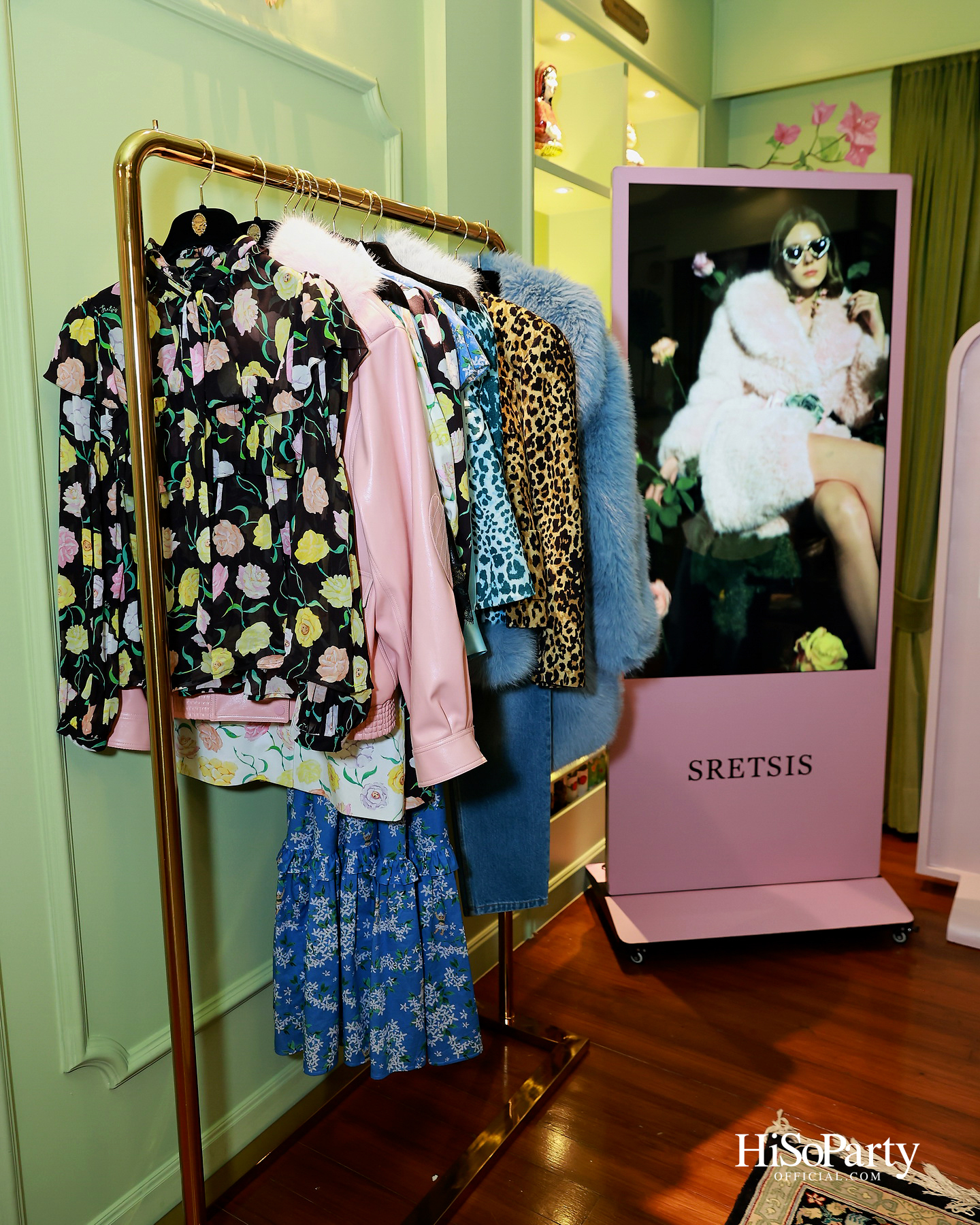 Sretsis เปิดตัวคอลเลกชัน ‘Sretsis Himmapan’ พาเข้าสู่โลกป่าหิมพานต์ผ่านแฟชั่นพรีเซนเทชั่น ณ Sretsis Inn Bangkok