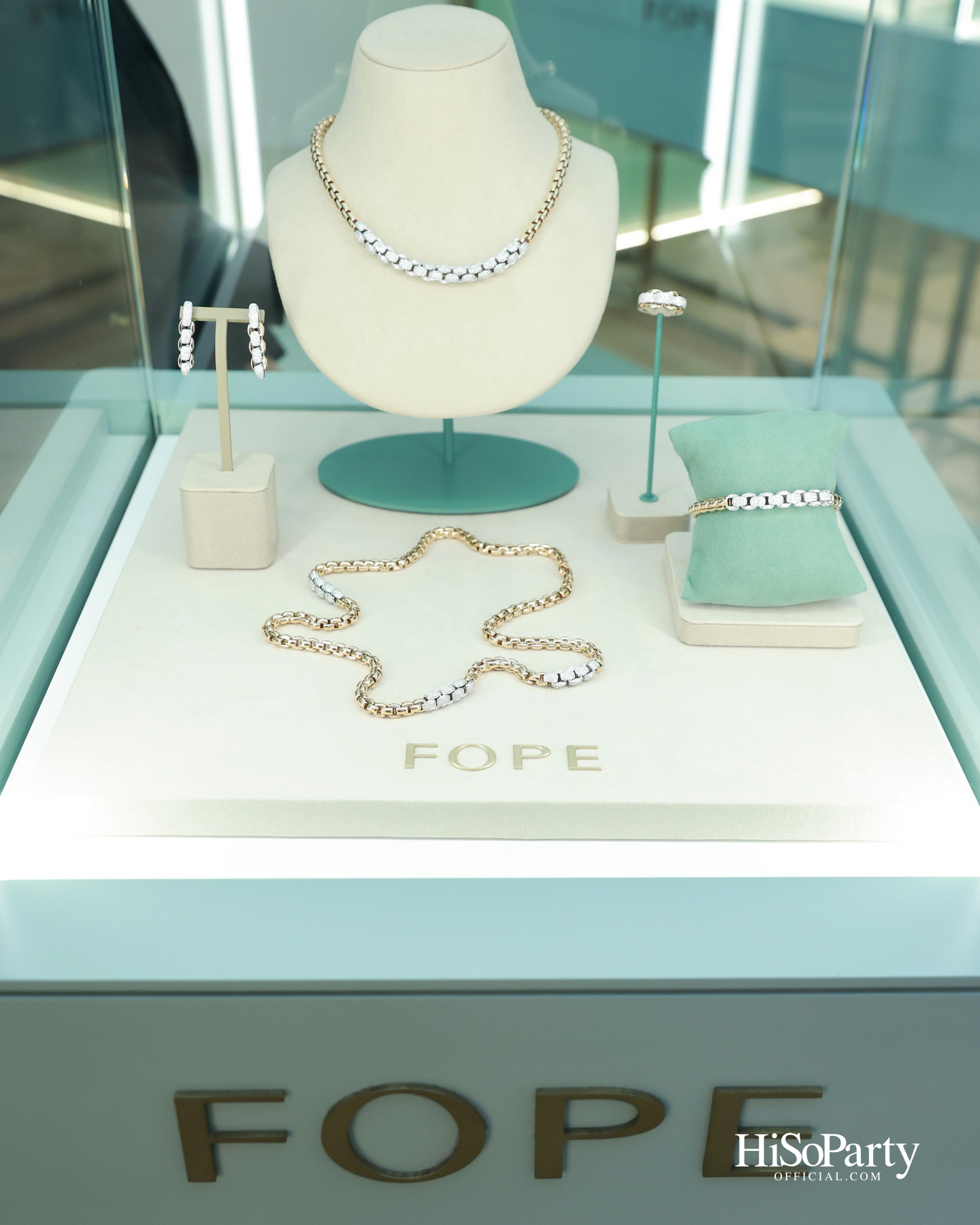 FOPE เปิดตัว Pop-Up Store แห่งใหม่ ณ เซ็นทรัล เอ็มบาสซี ถ่ายทอดอัตลักษณ์และศาสตร์งานฝีมืออิตาเลียนไฟน์จิวเวลรี