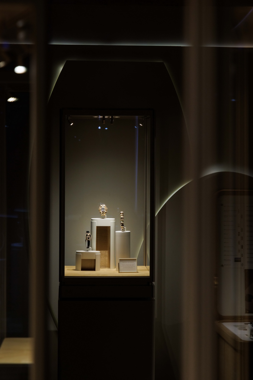 Cartier ถ่ายทอดศิลปะแห่งเรือนเวลาผ่าน ‘Watchmaker of Shapes, Master of Crafts’ พร้อมเชื่อมโยง Cartier Watch Community ในประเทศไทย