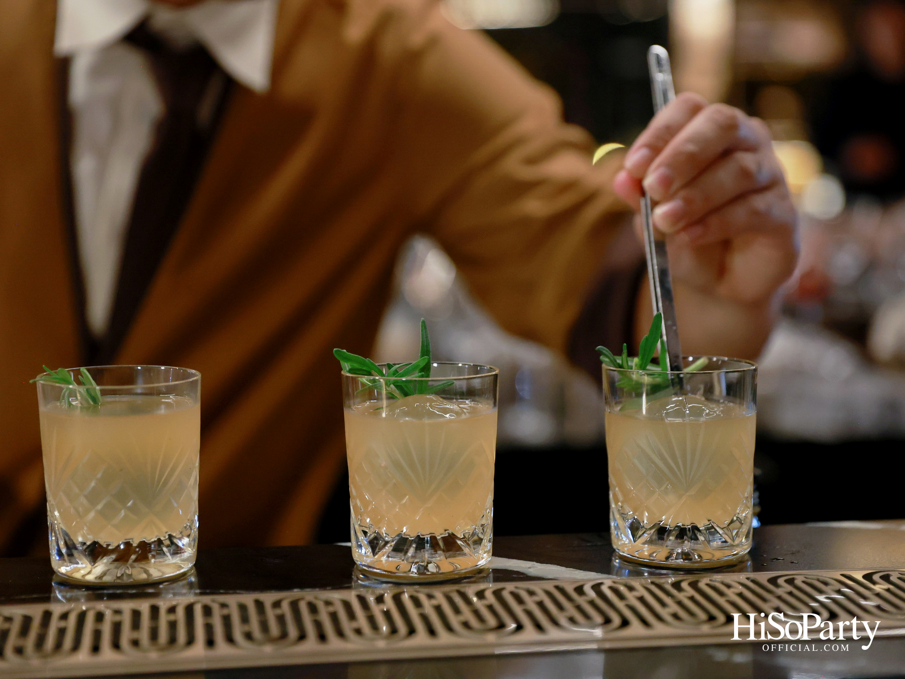 AELA Social Bar เปิดประสบการณ์ ‘A Journey Through States’ ผ่านศาสตร์แห่งซิกเนเจอร์ค็อกเทลใจกลางสุขุมวิท